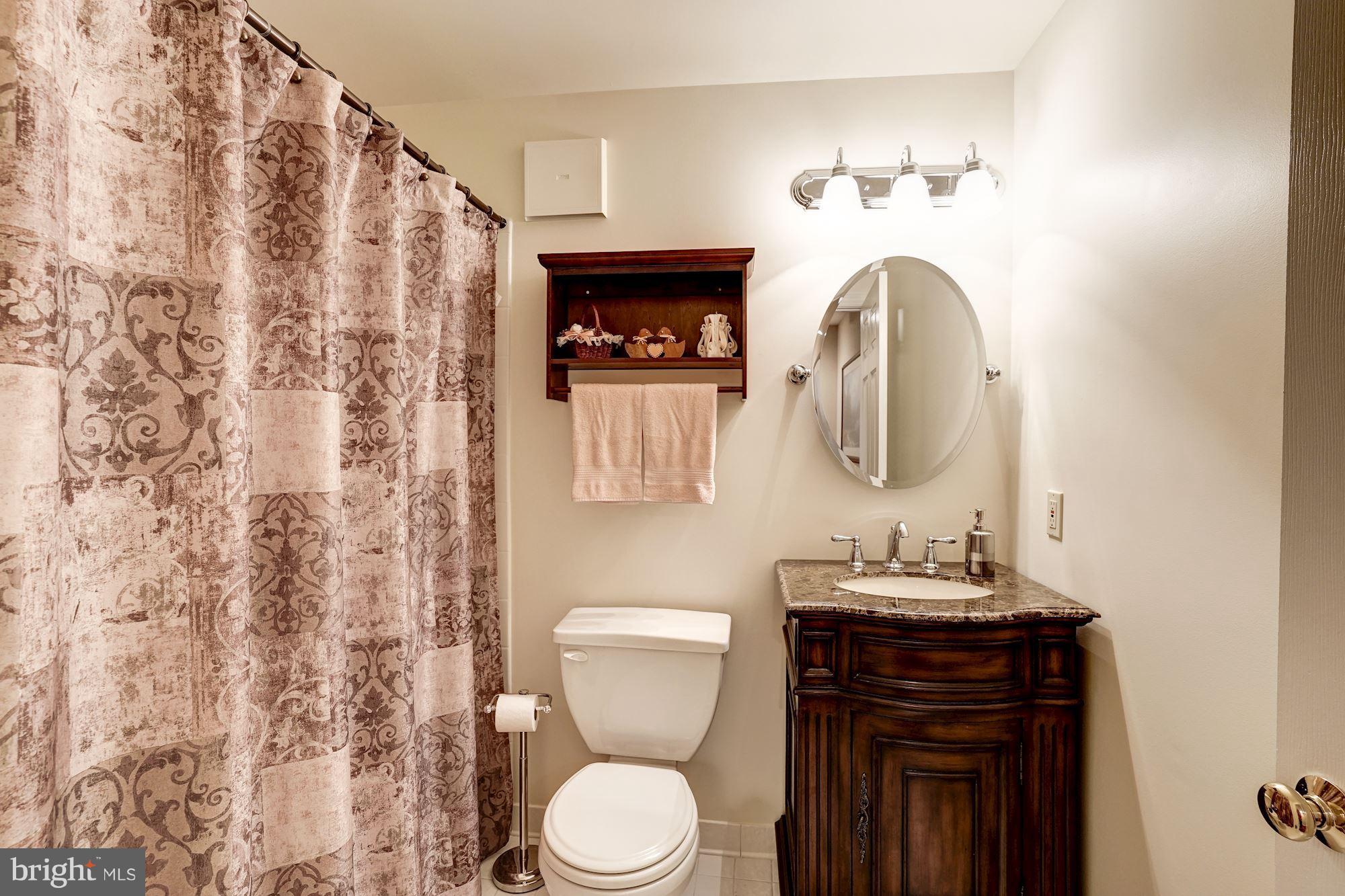 CENTRE RIDGE - Residential