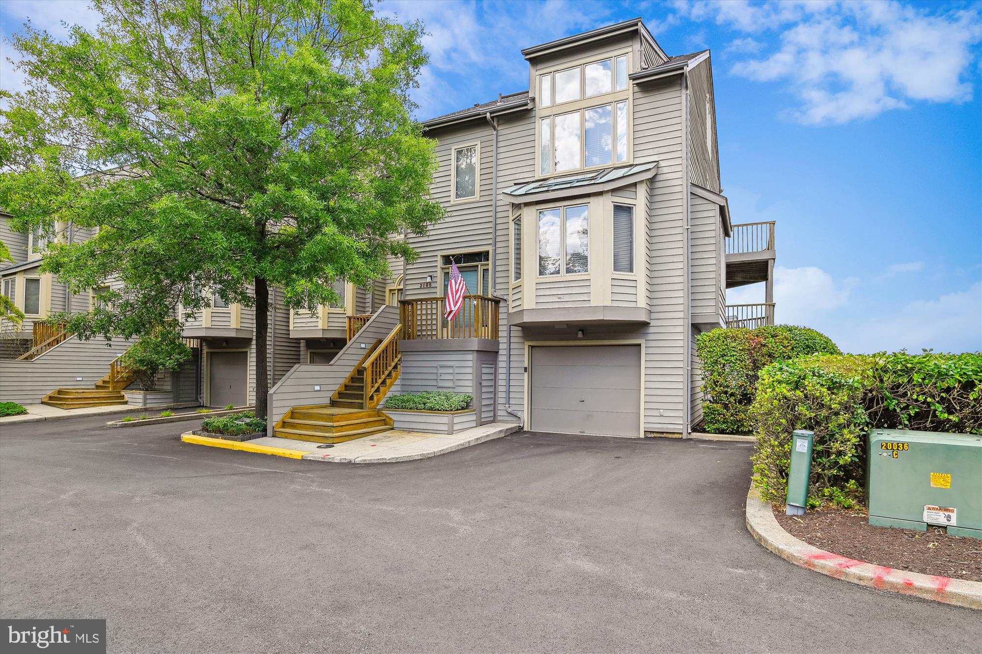 CHESAPEAKE HARBOUR - Residential