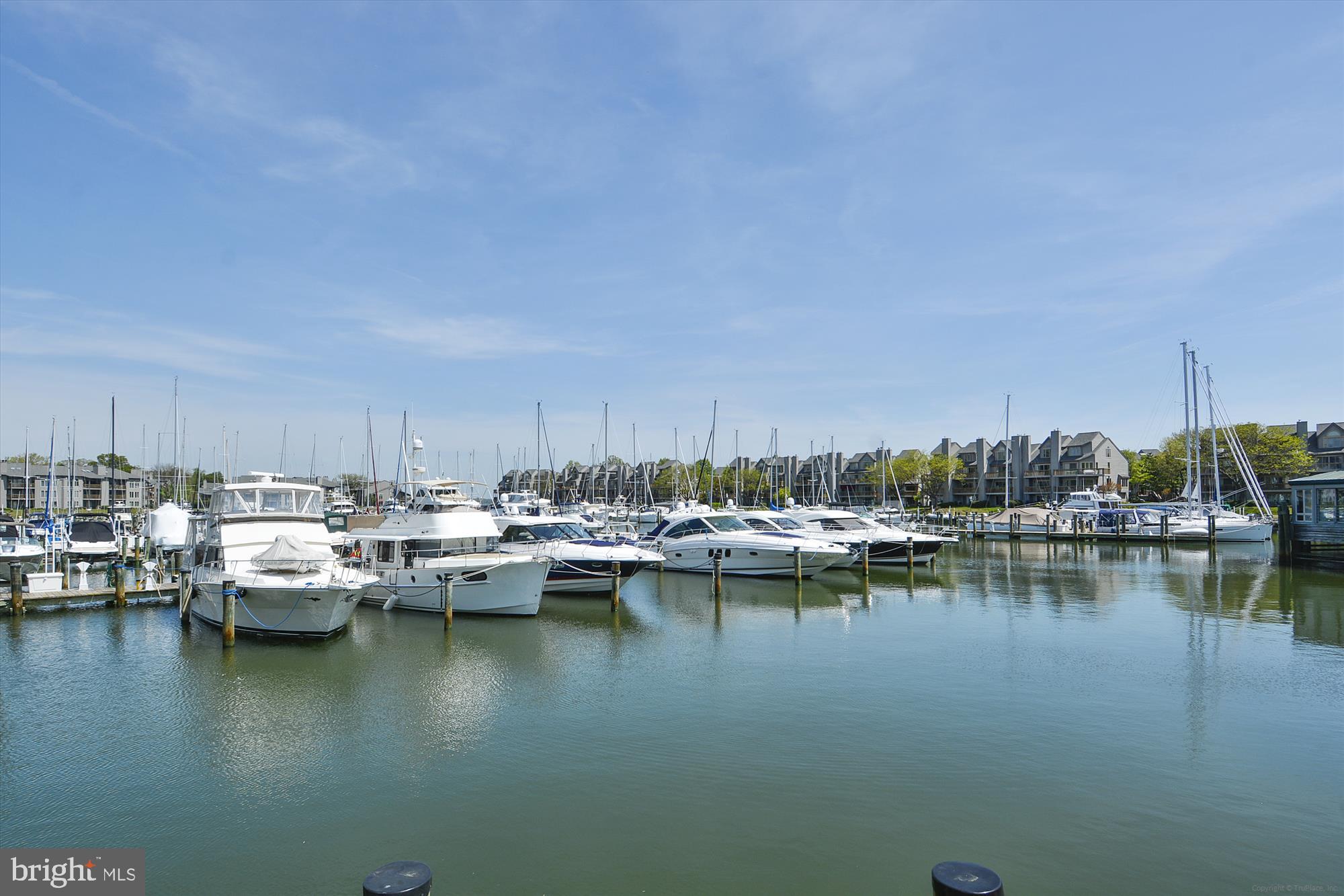 CHESAPEAKE HARBOUR - Residential