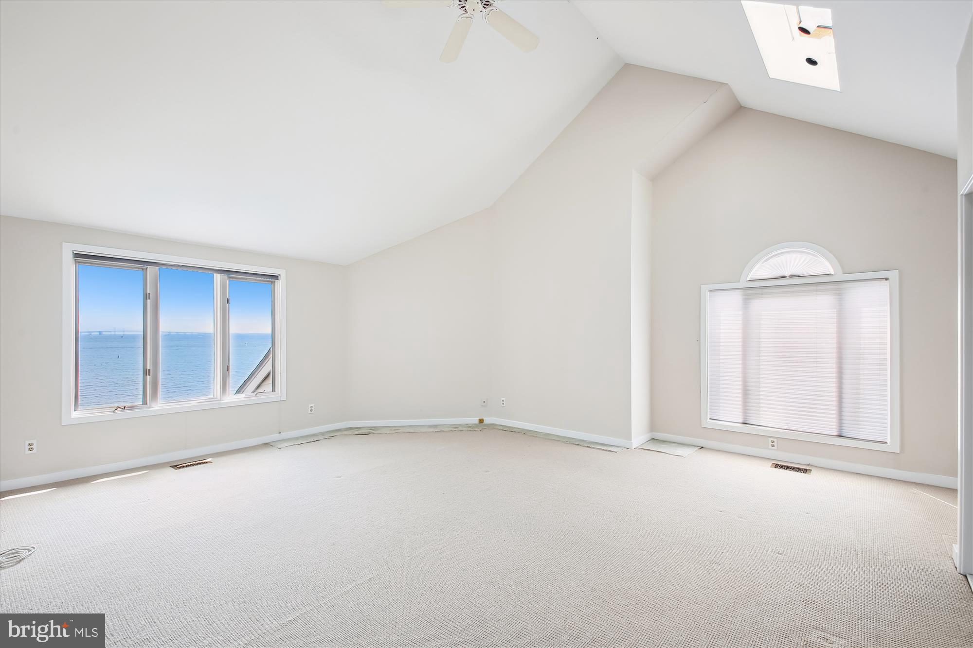 CHESAPEAKE HARBOUR - Residential