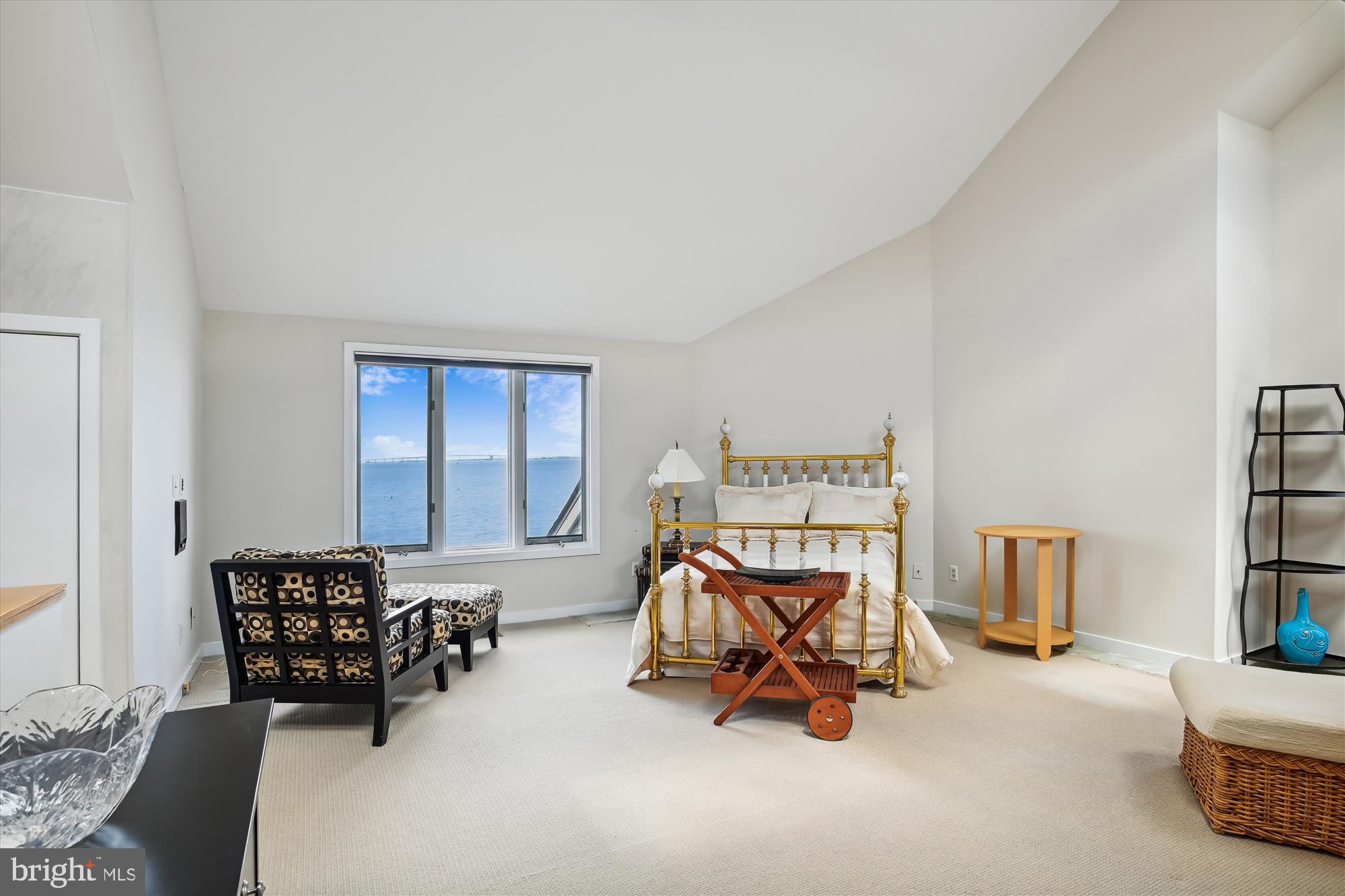 CHESAPEAKE HARBOUR - Residential