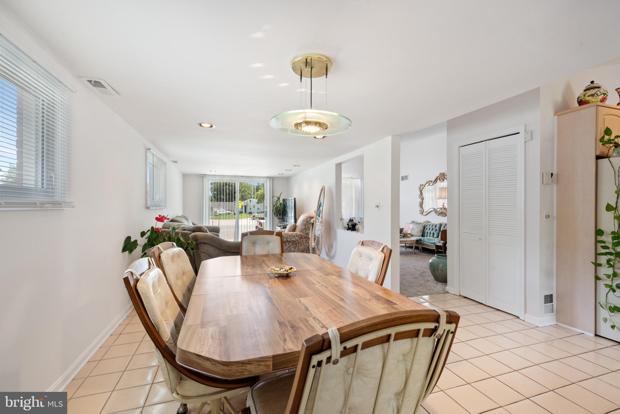 DUNLOGAN - Residential