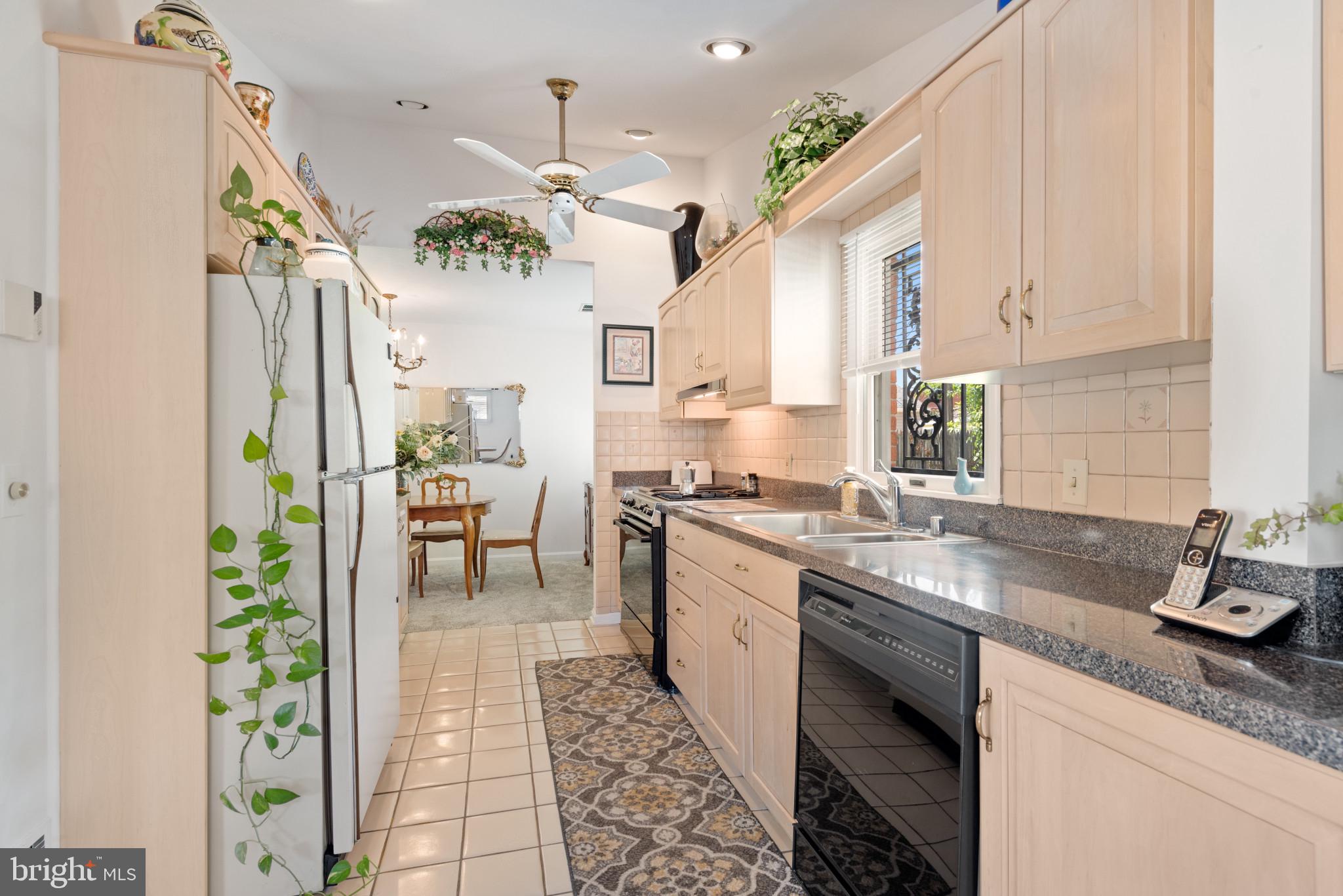 DUNLOGAN - Residential