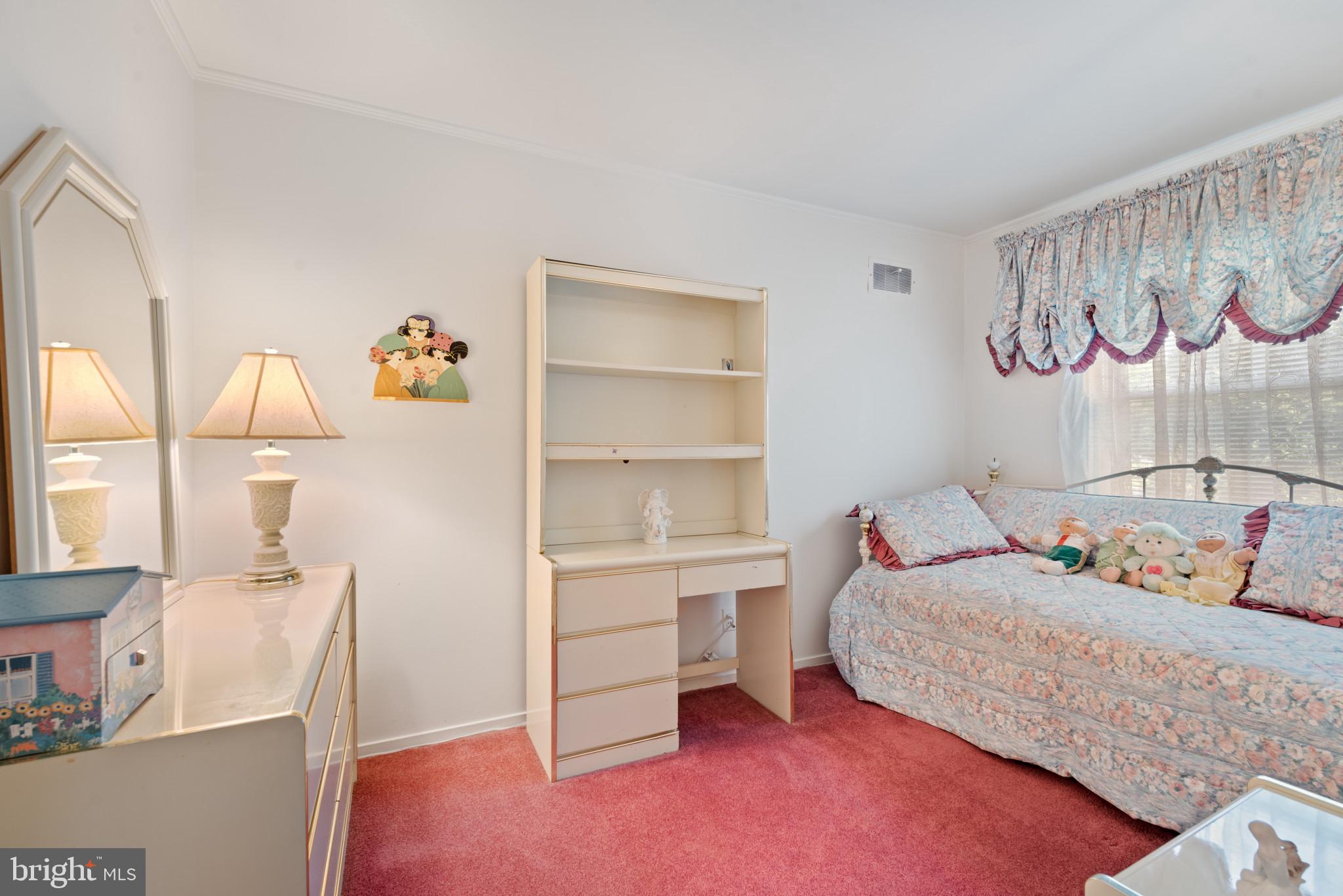 DUNLOGAN - Residential