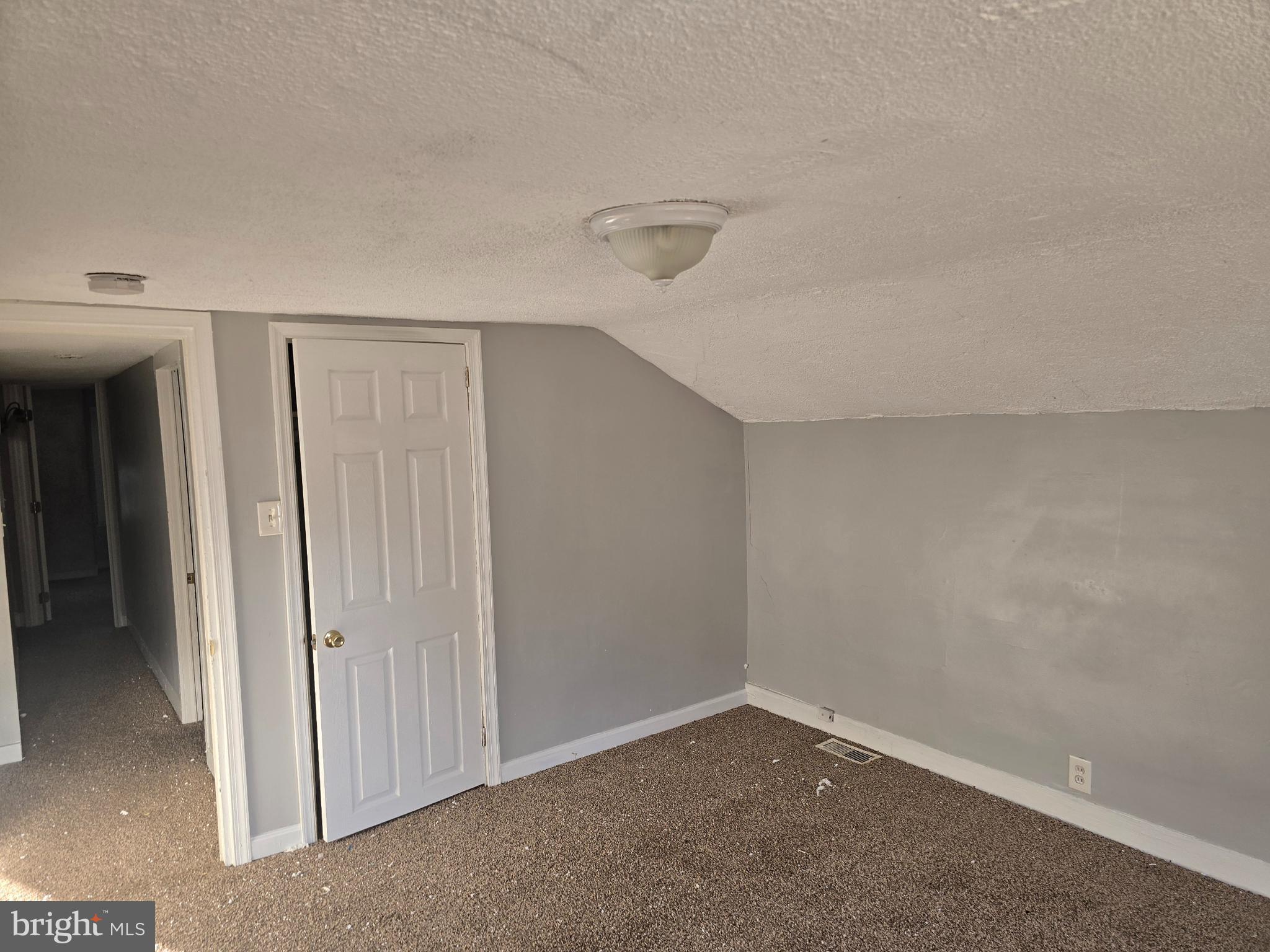 307 S AUGUSTA AVENUE