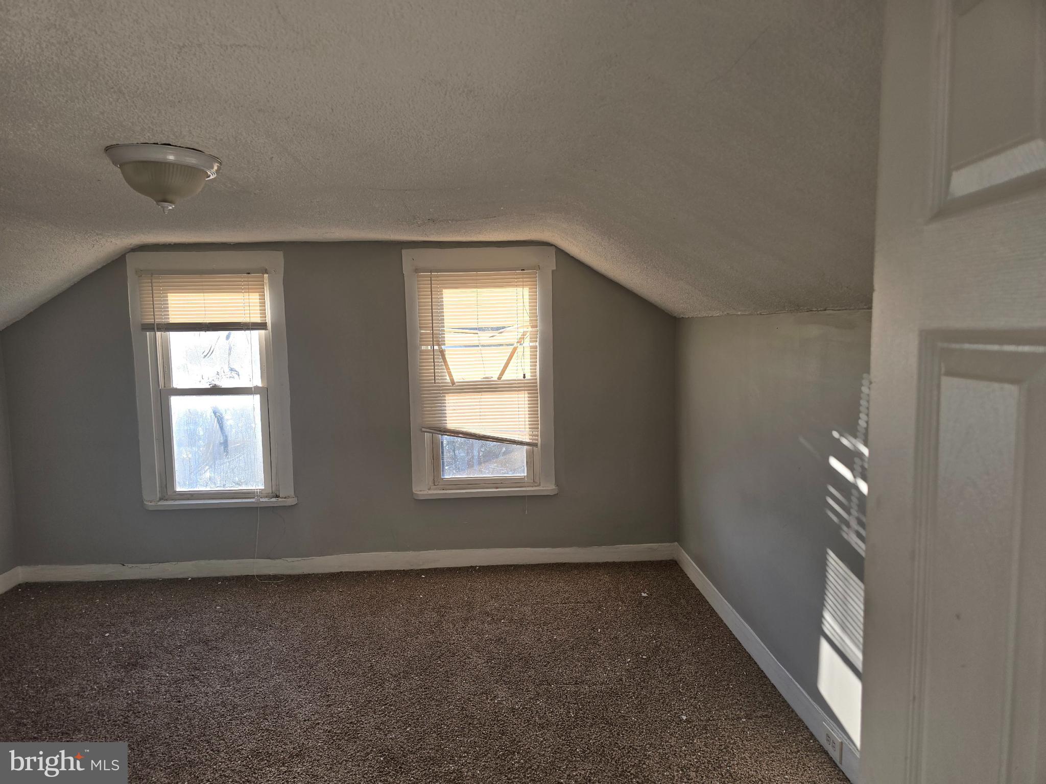 IRVINGTON - Residential