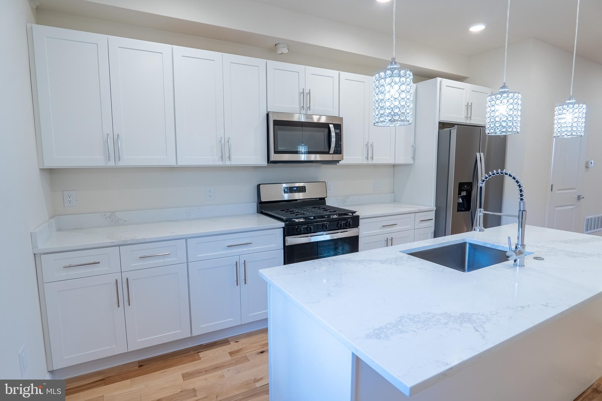 MANTUA - Residential