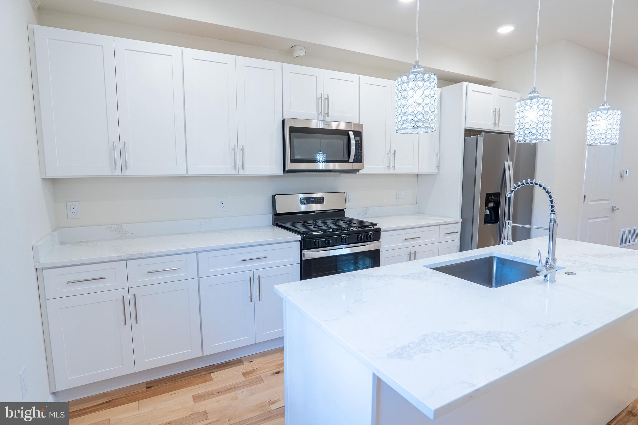 MANTUA - Residential