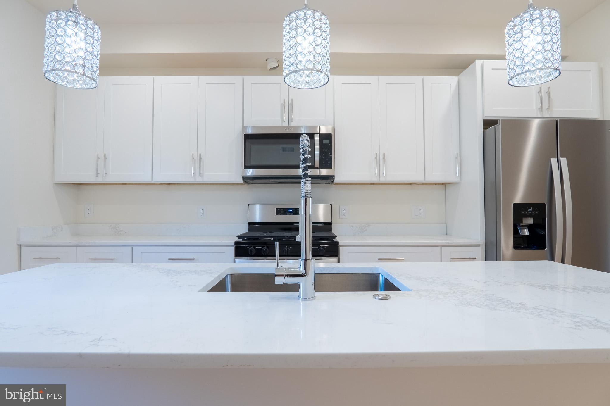 MANTUA - Residential