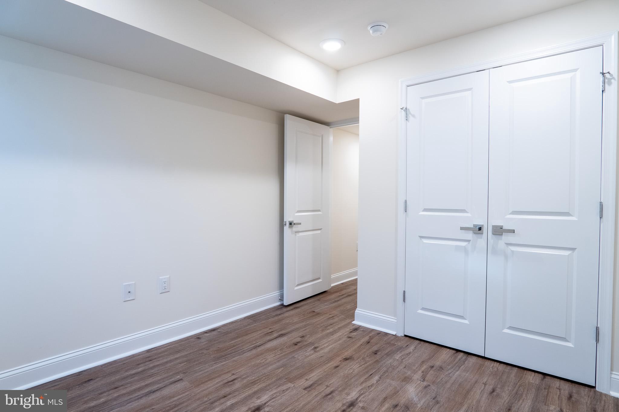 MANTUA - Residential