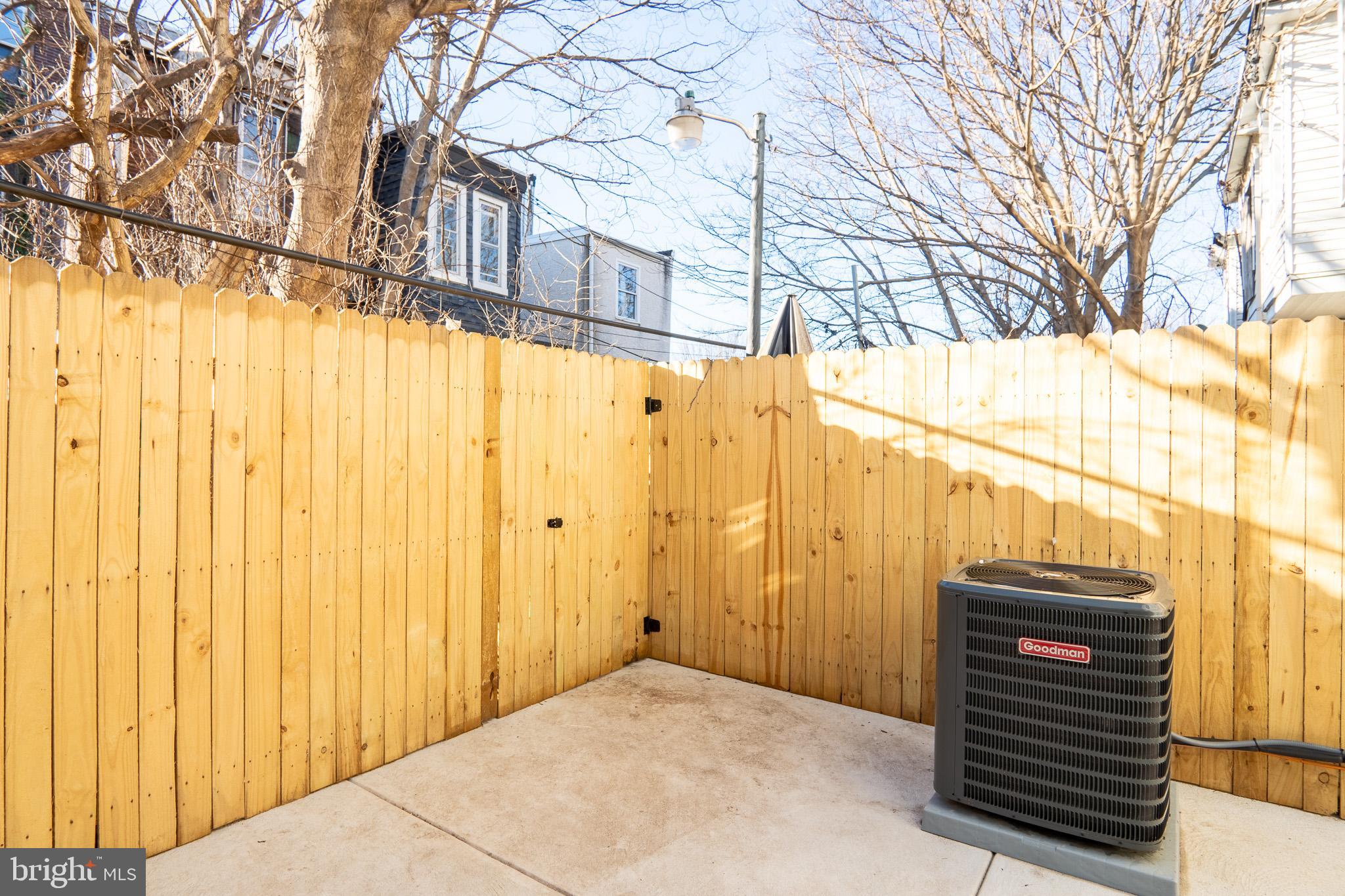 MANTUA - Residential