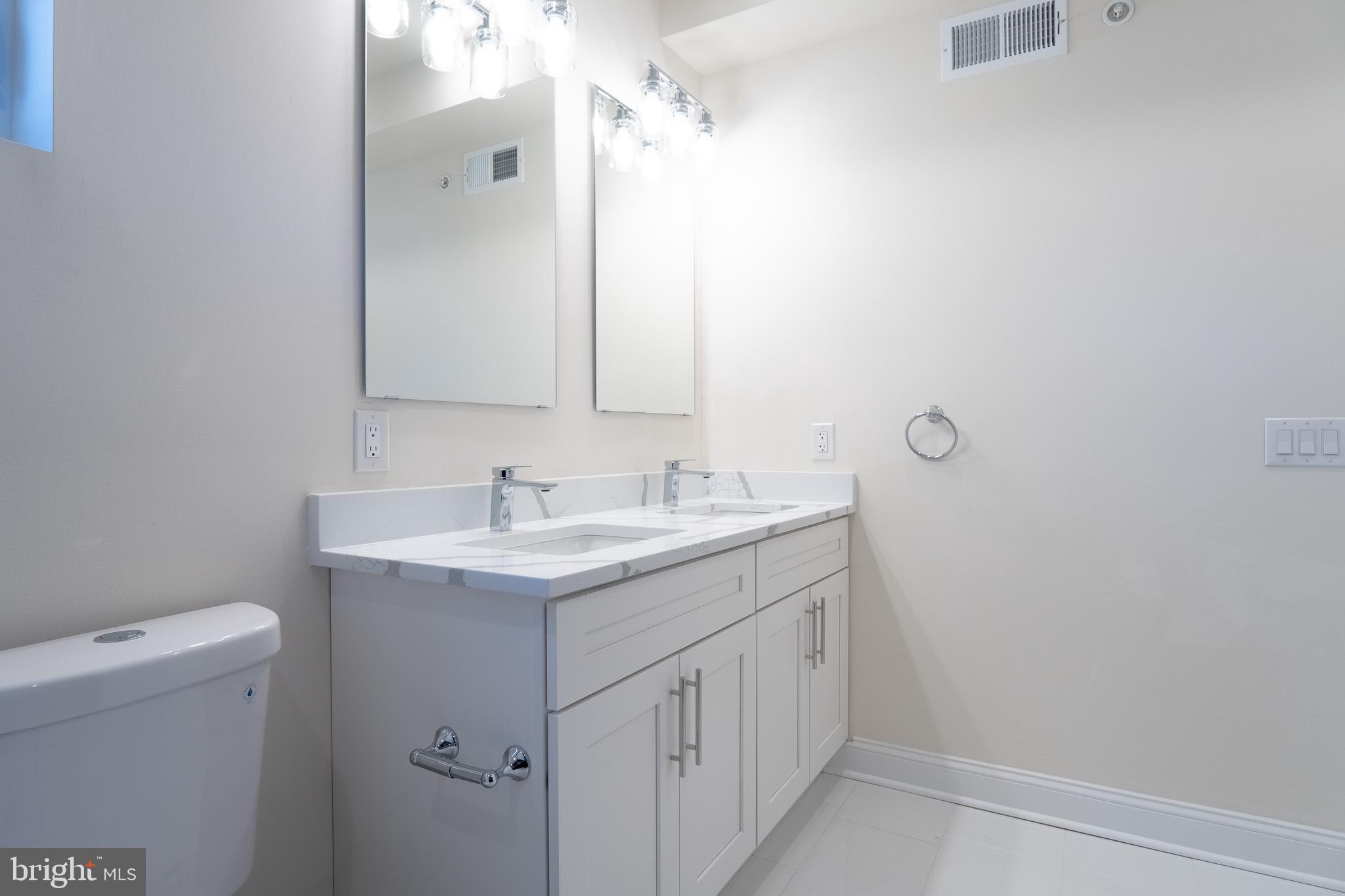 MANTUA - Residential