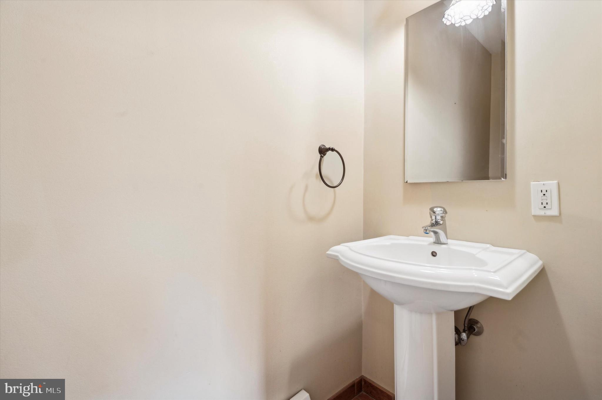 BEECHWOOD - Residential