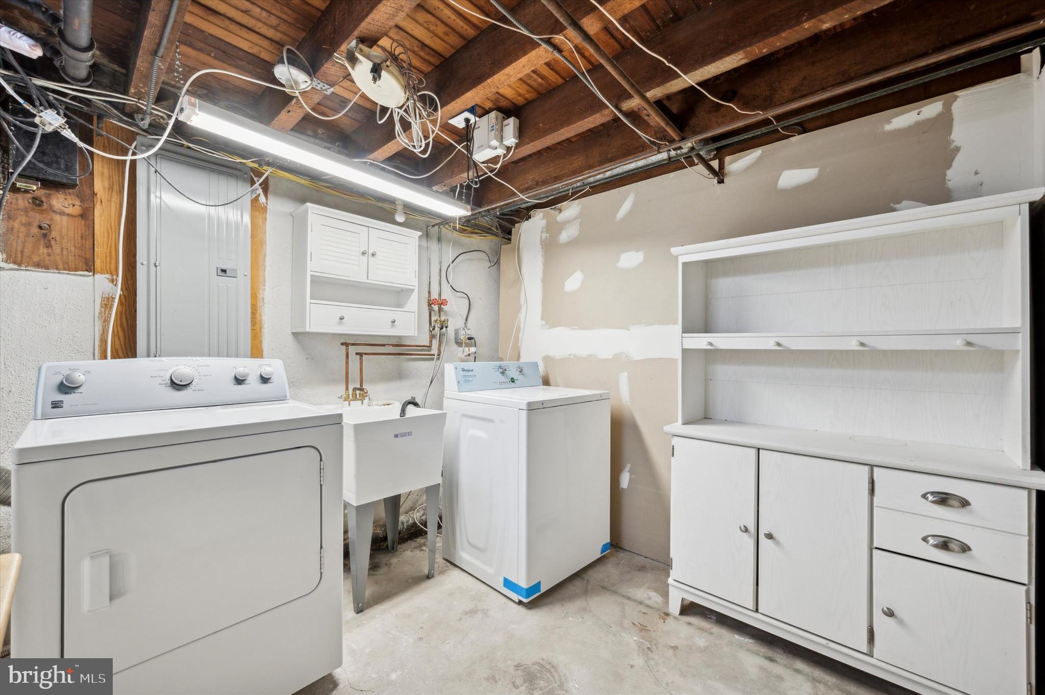 BEECHWOOD - Residential