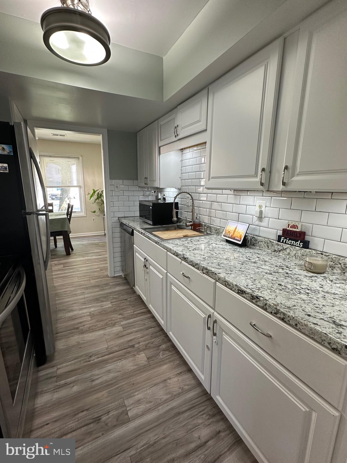 WILLOWBROOK - Residential