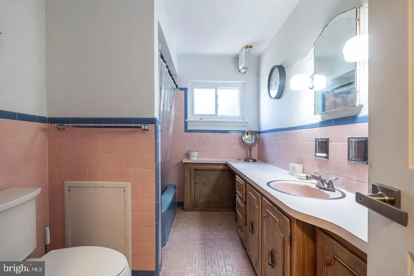 Vineland, New Jersey 08361, United States, 4 Bedrooms Bedrooms, ,2 BathroomsBathrooms,Residential,Active,179318