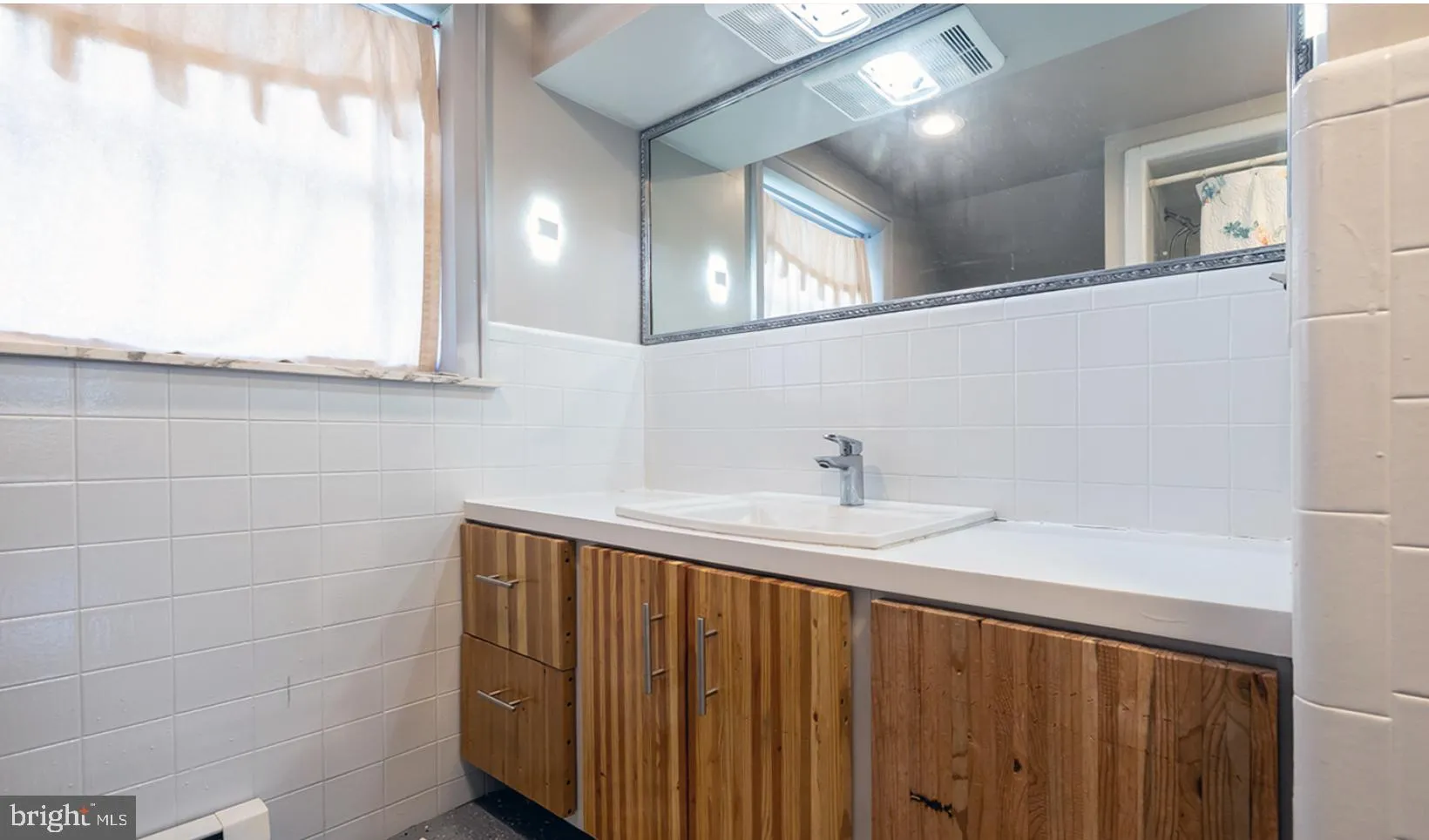 Vineland, New Jersey 08361, United States, 4 Bedrooms Bedrooms, ,2 BathroomsBathrooms,Residential,Active,179318