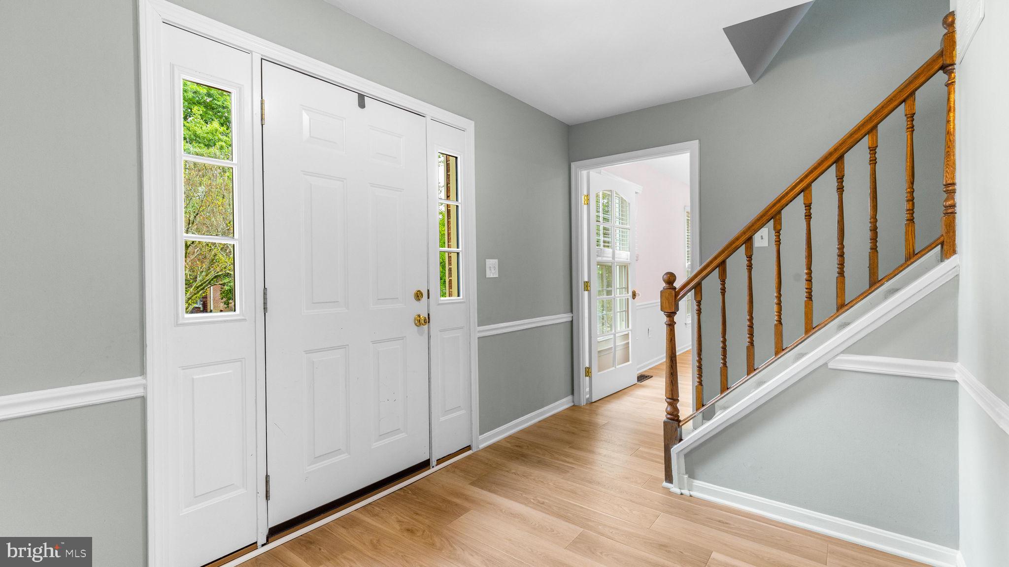 COURTS OF CROFTON - Residential