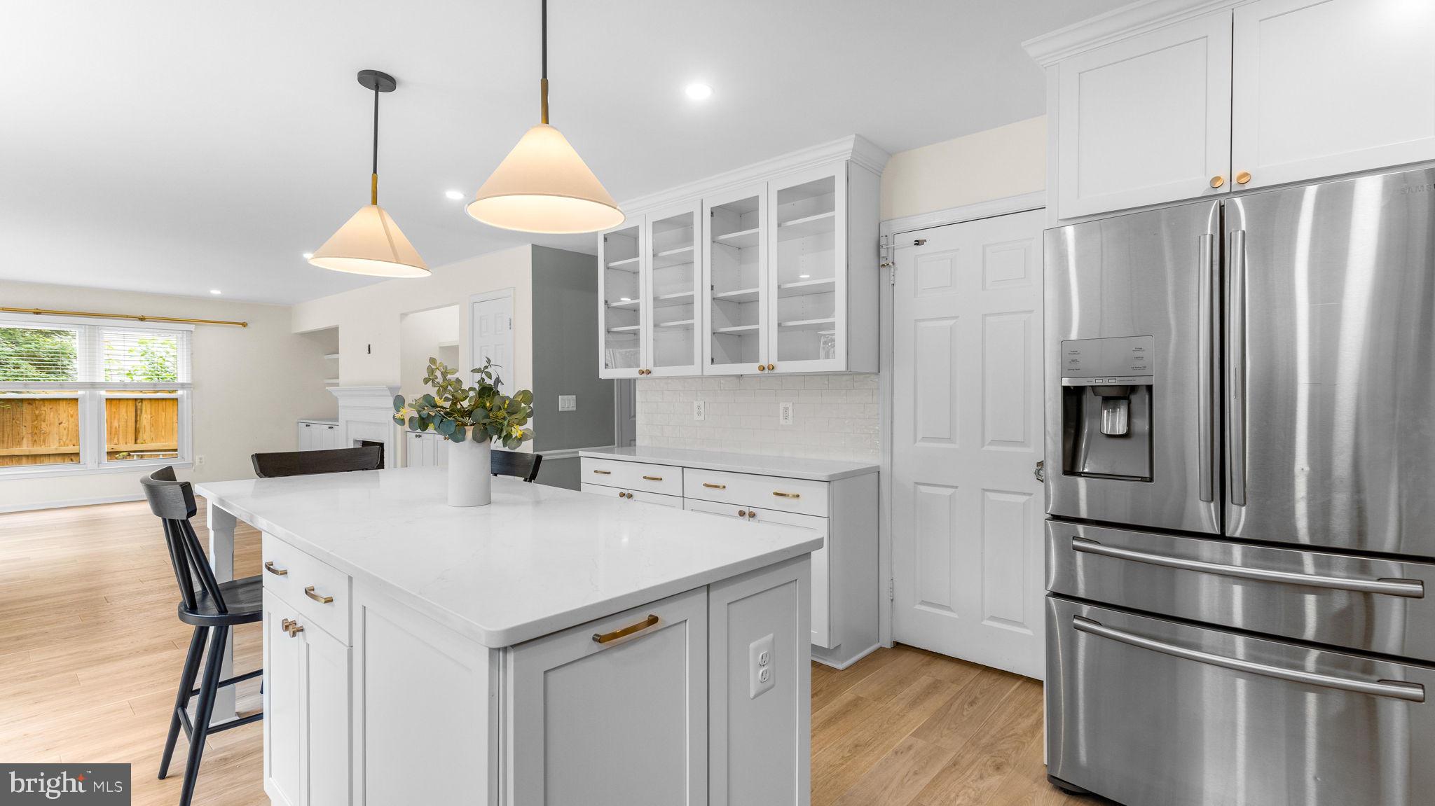 COURTS OF CROFTON - Residential