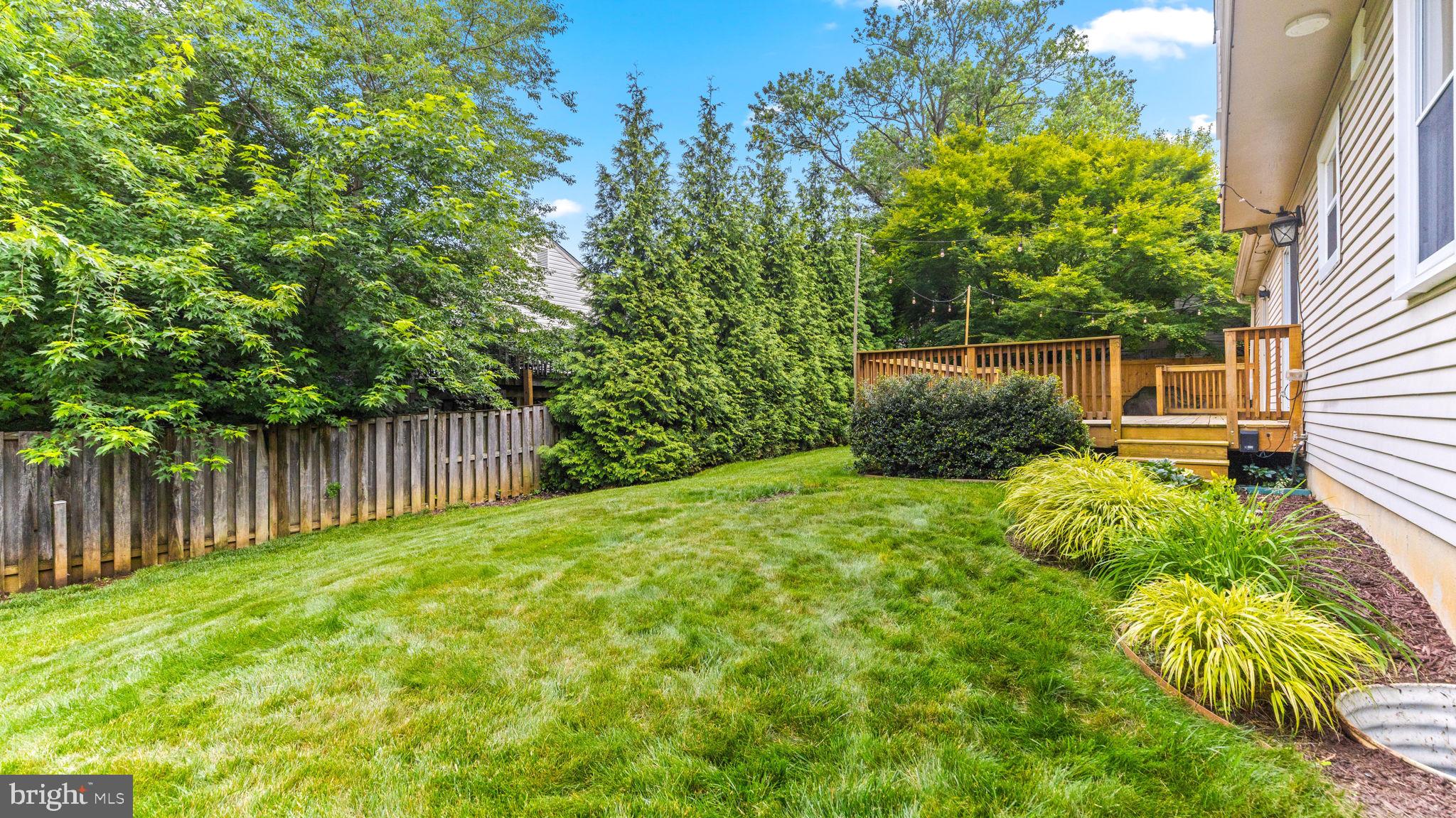COURTS OF CROFTON - Residential