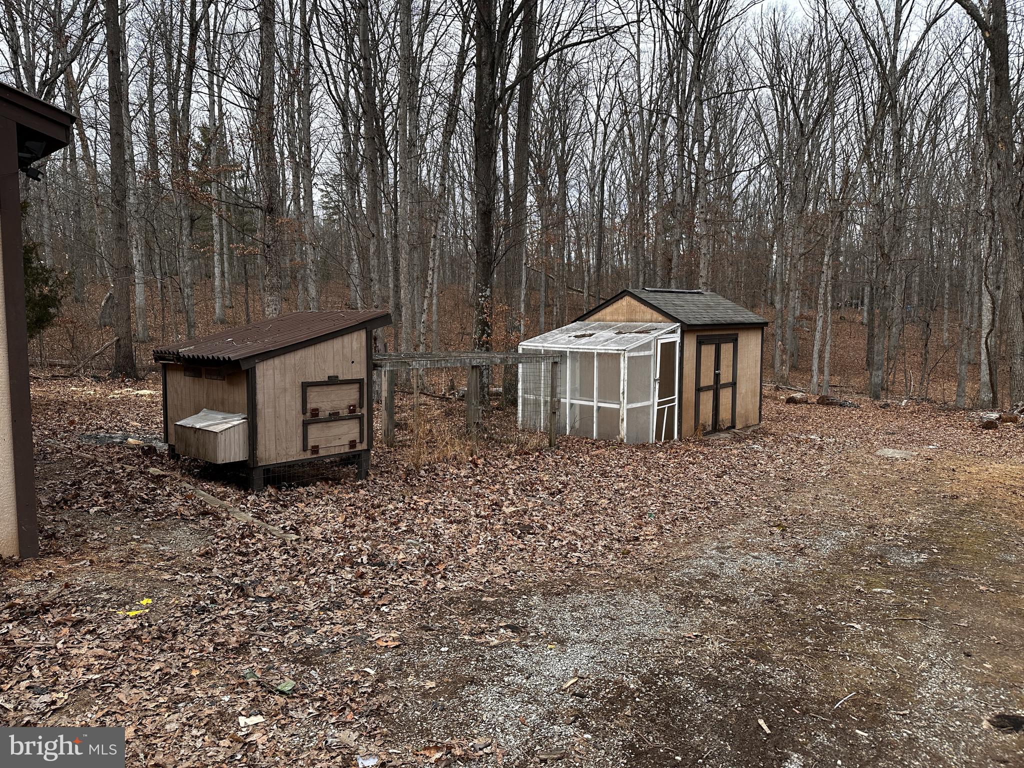 WOODHAVEN KNOLLS - Residential