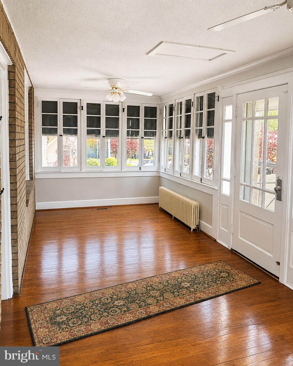 215 POTOMAC AVENUE