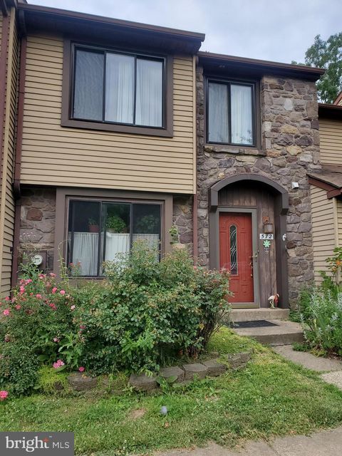 572 ATWOOD COURT NEWTOWN PA 18940