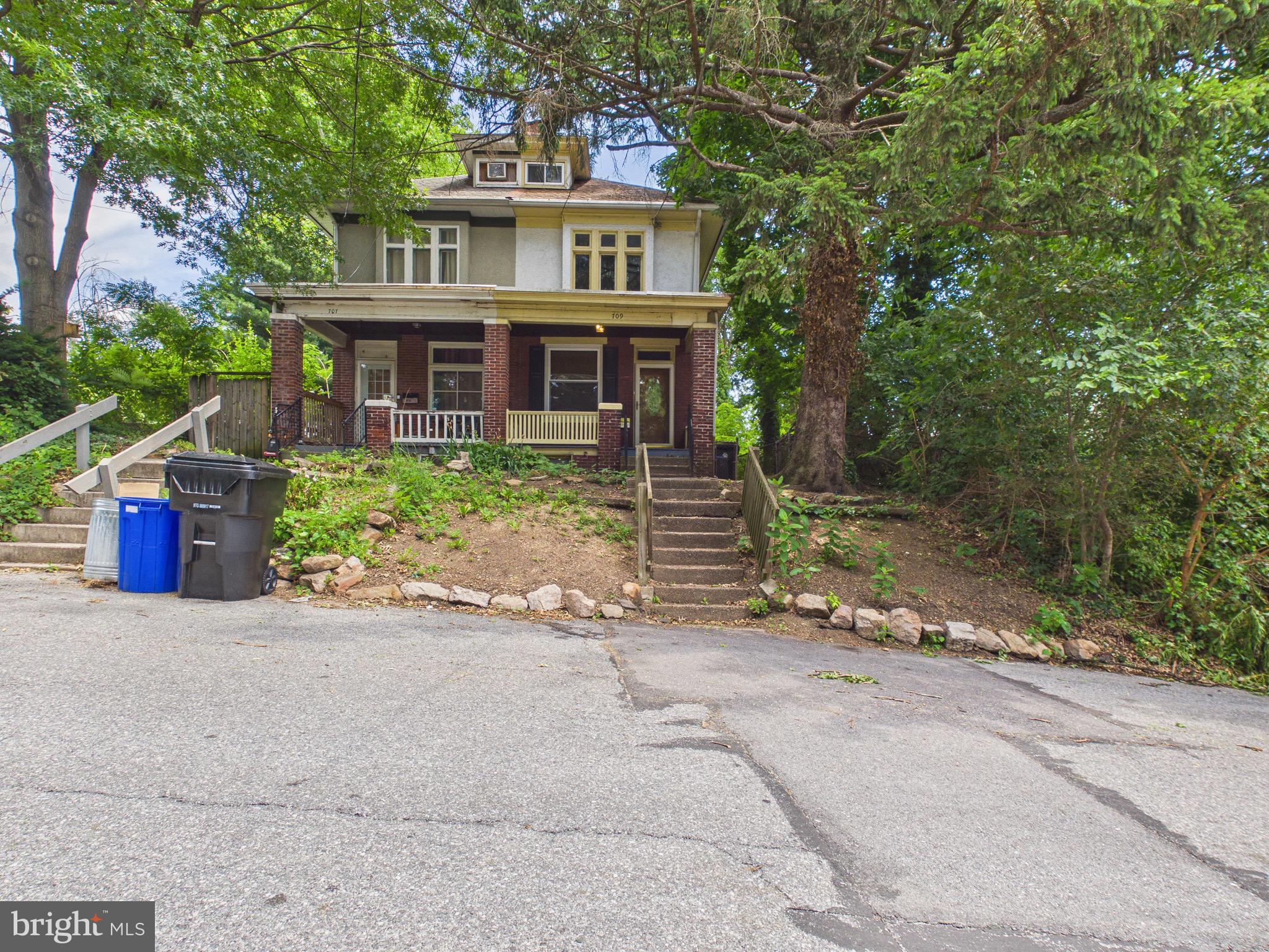 709 S 27TH STREET