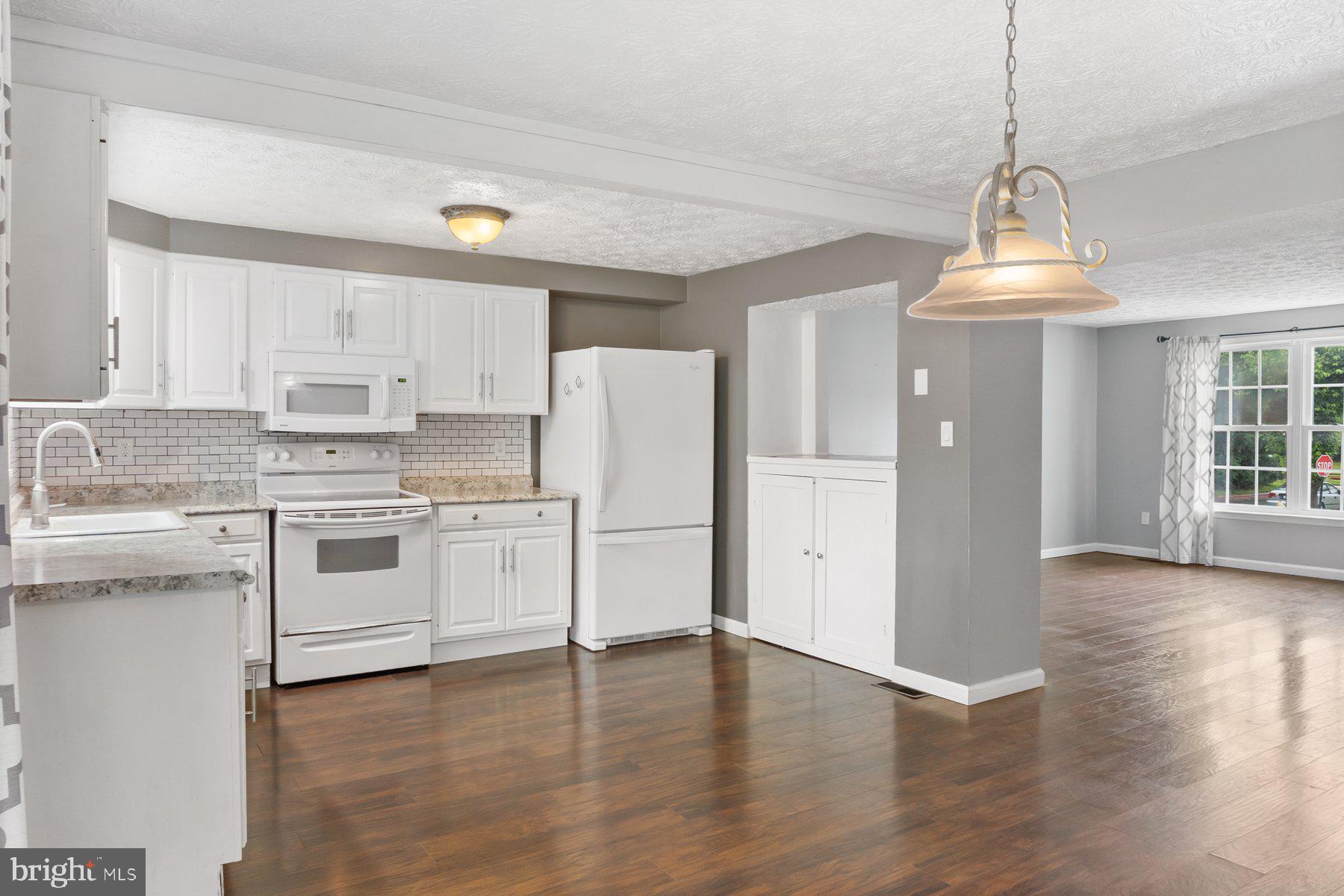 GREENBRIER HILLS - Residential Lease