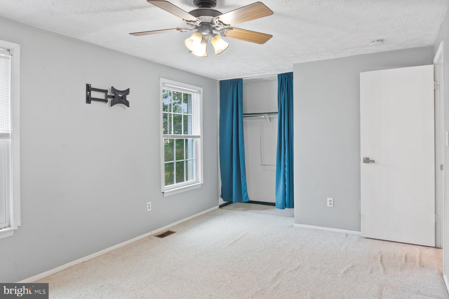 GREENBRIER HILLS - Residential Lease