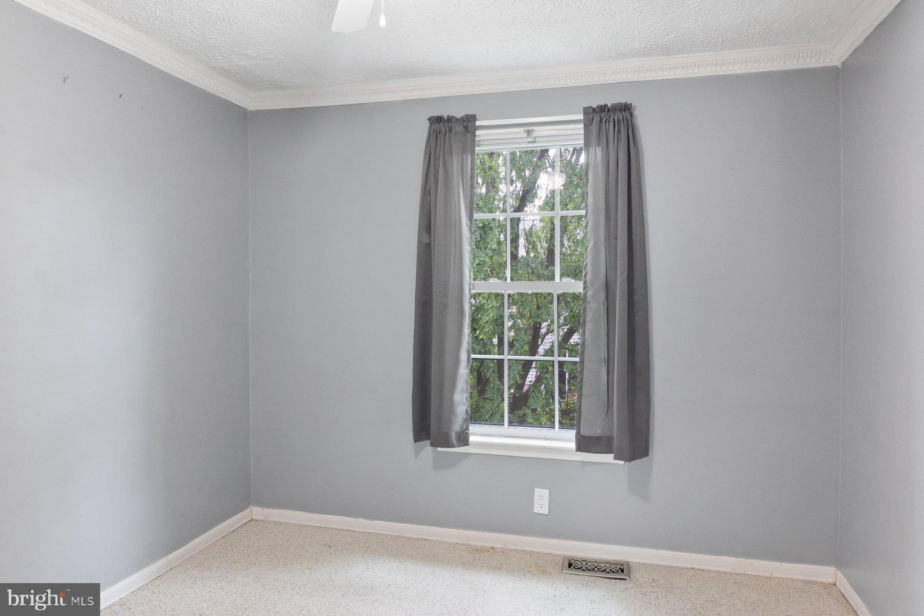 GREENBRIER HILLS - Residential Lease