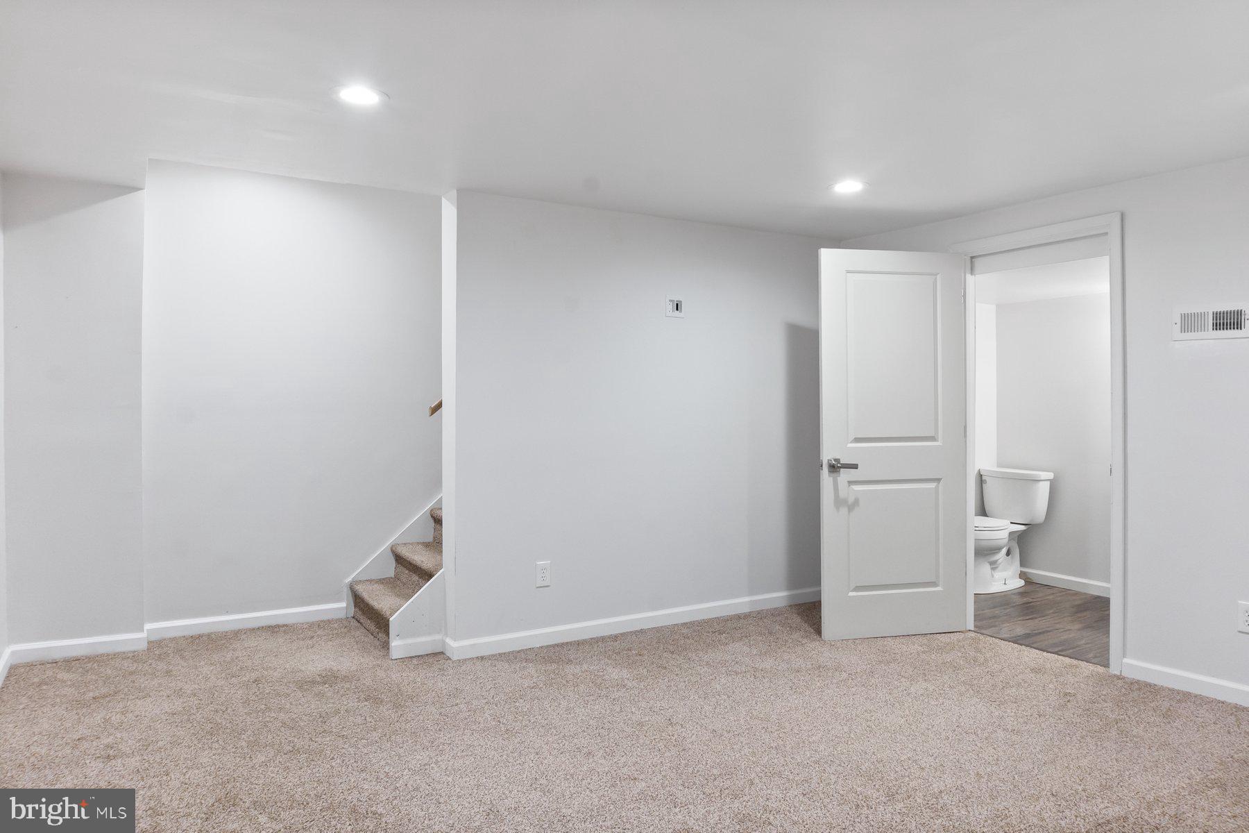 GREENBRIER HILLS - Residential Lease