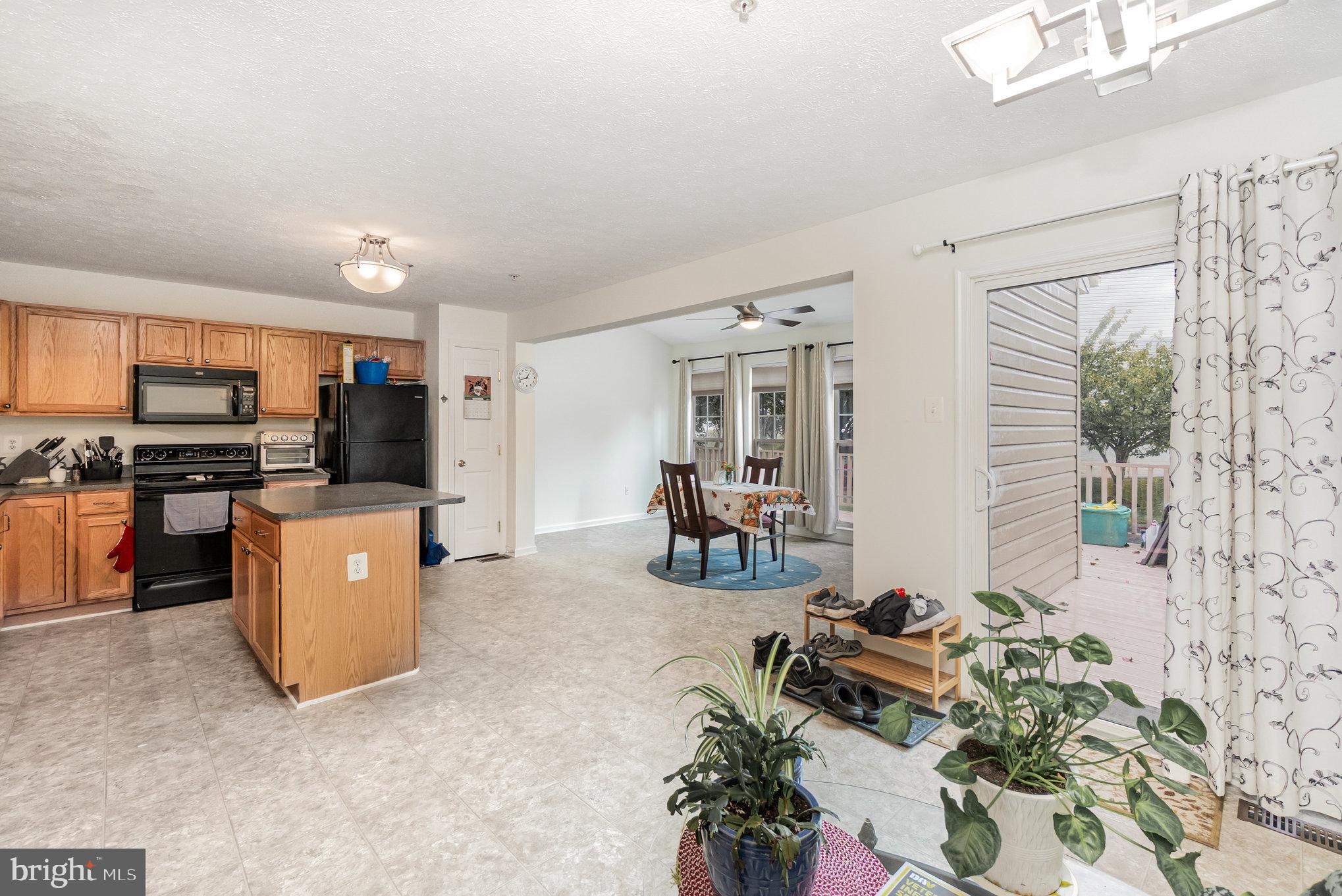 OLD TOWNE PERRYVILLE - Residential