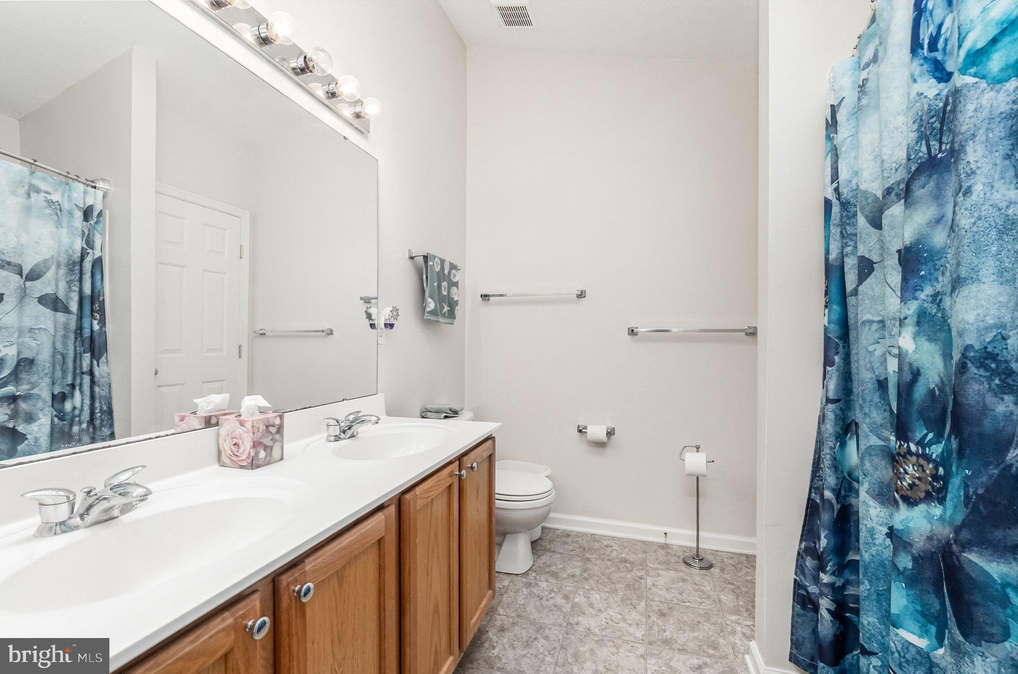 OLD TOWNE PERRYVILLE - Residential