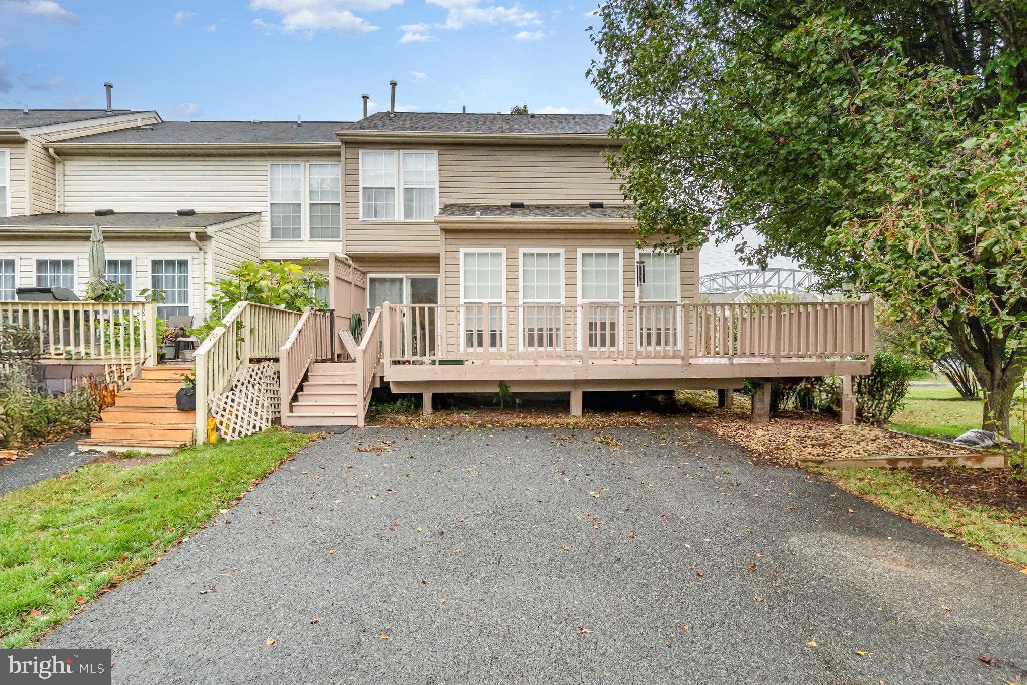 OLD TOWNE PERRYVILLE - Residential