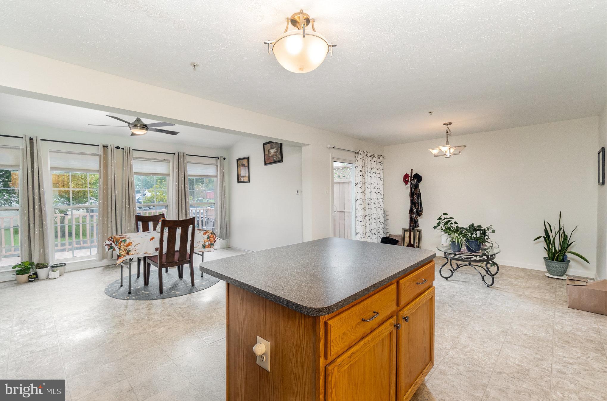 OLD TOWNE PERRYVILLE - Residential