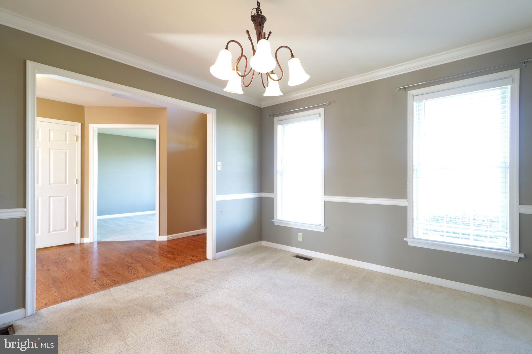 STONEHENGE - Residential