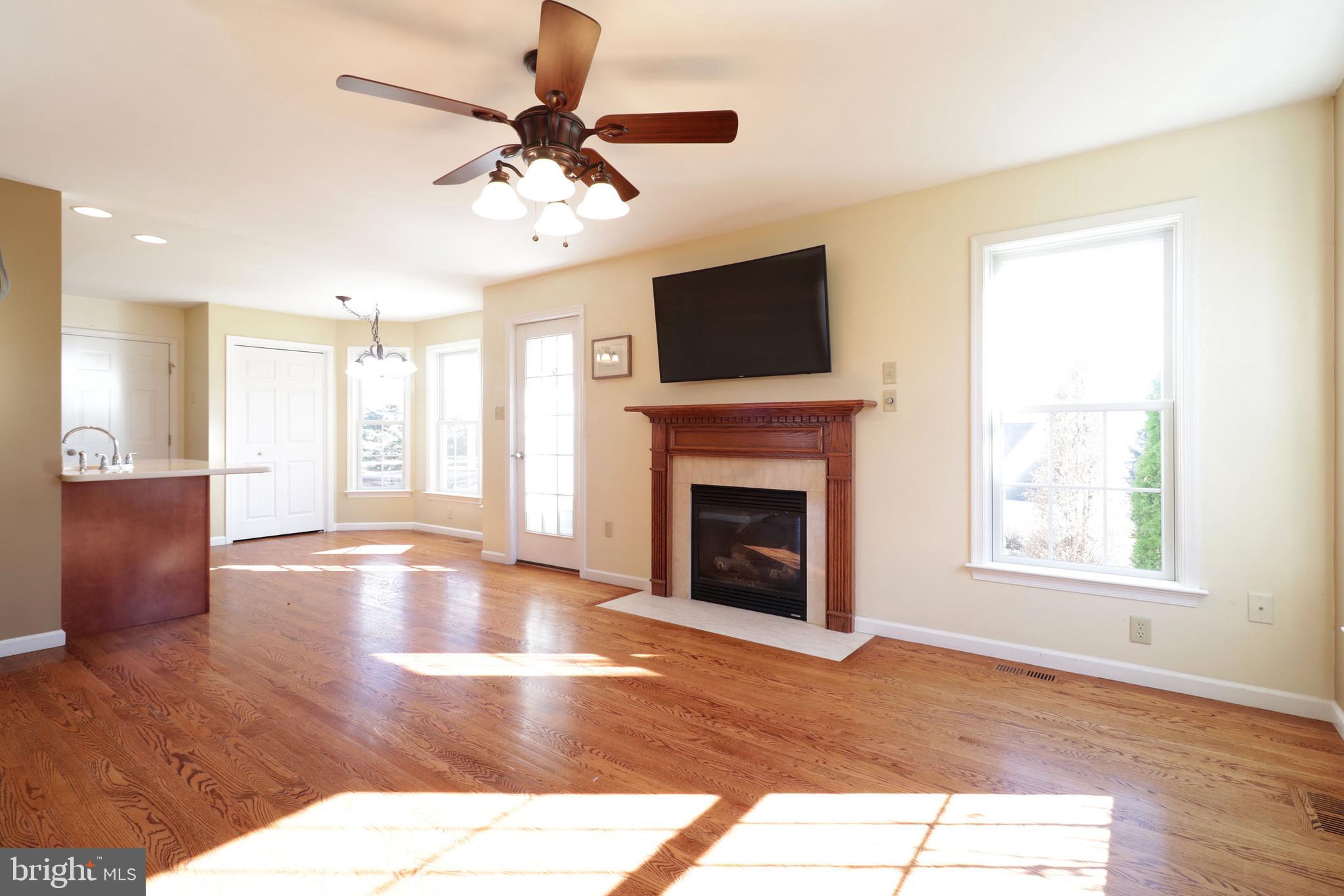 STONEHENGE - Residential