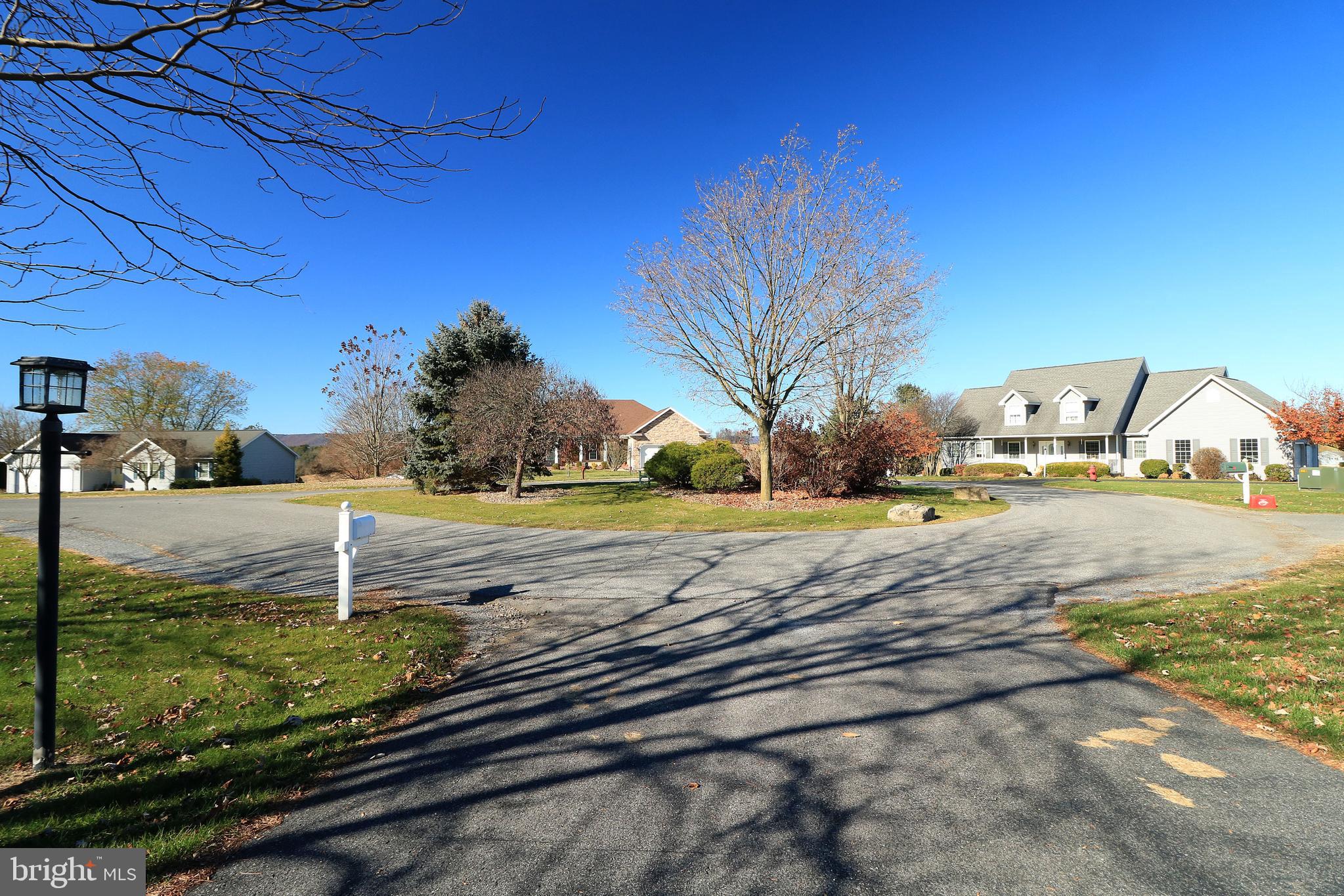 STONEHENGE - Residential