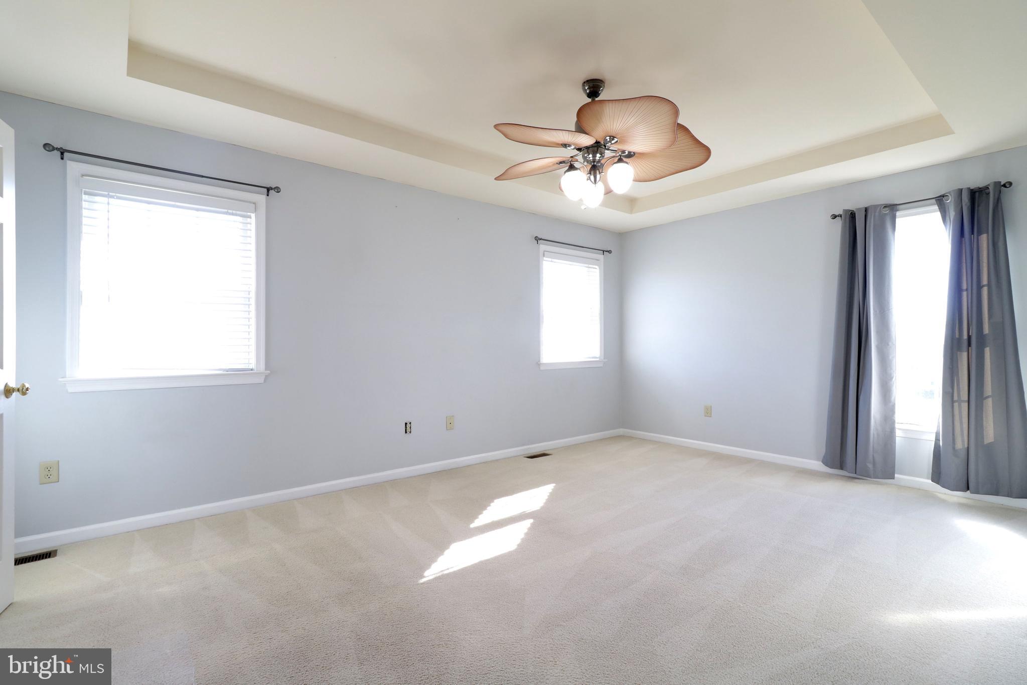 STONEHENGE - Residential