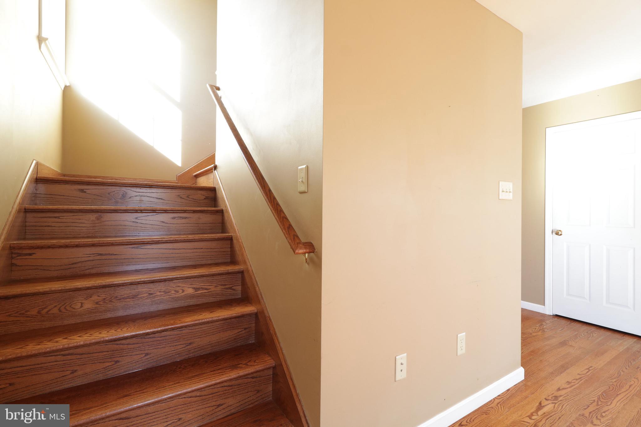 STONEHENGE - Residential