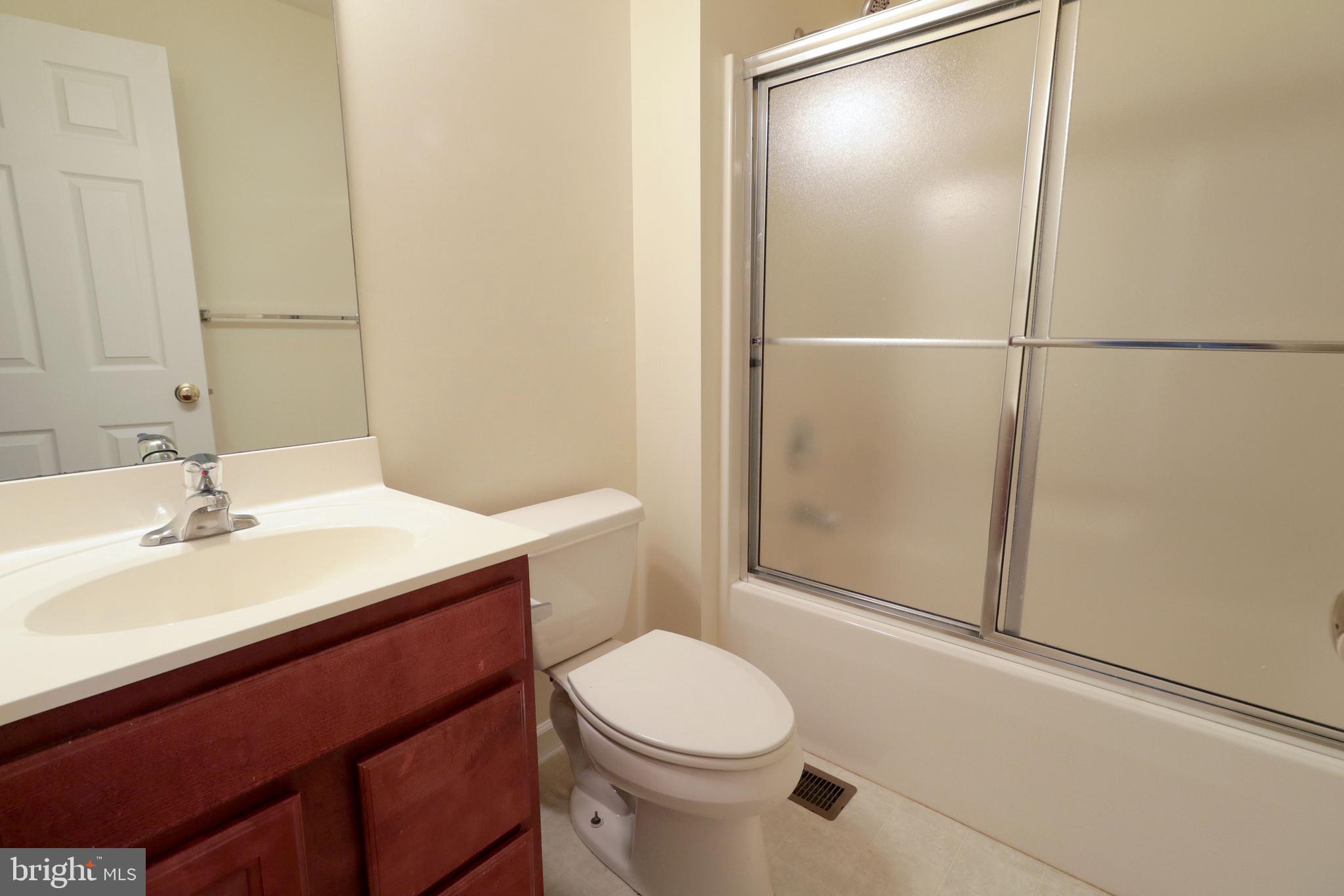 STONEHENGE - Residential