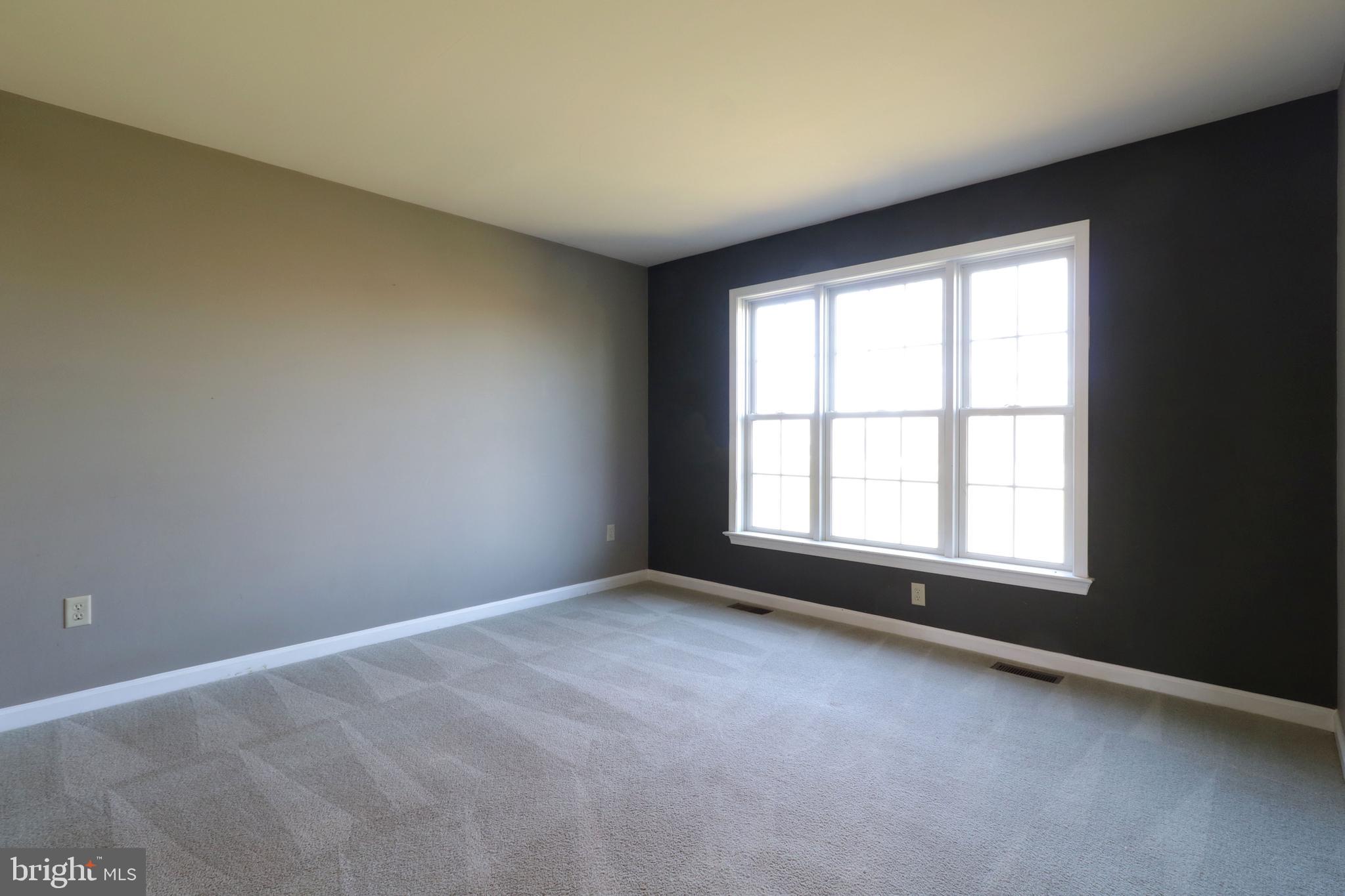 STONEHENGE - Residential