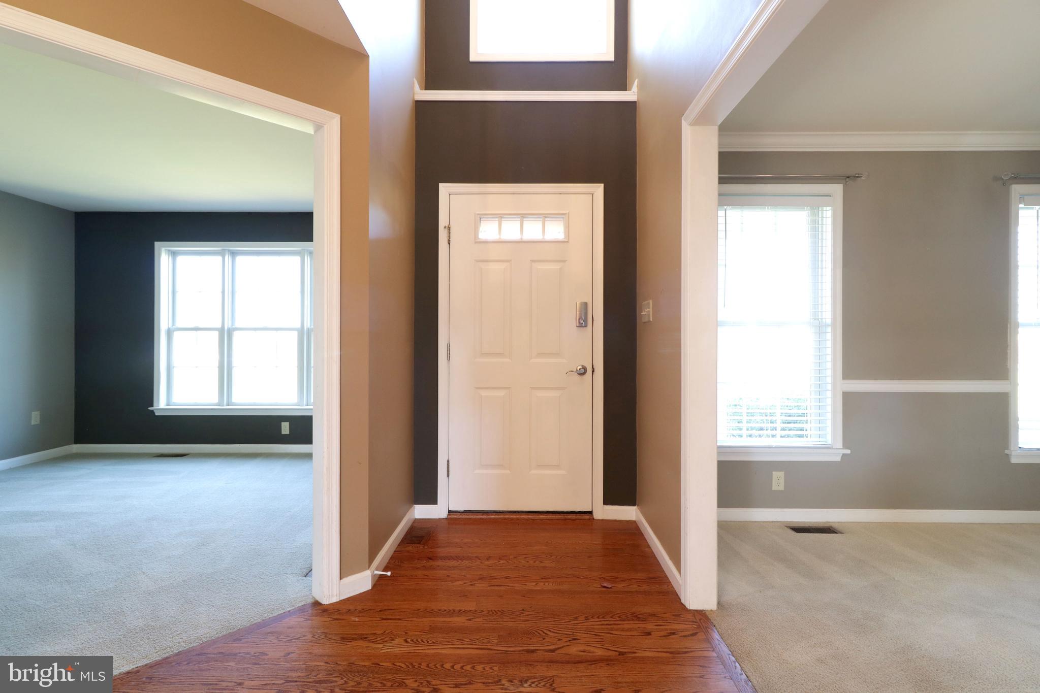 STONEHENGE - Residential