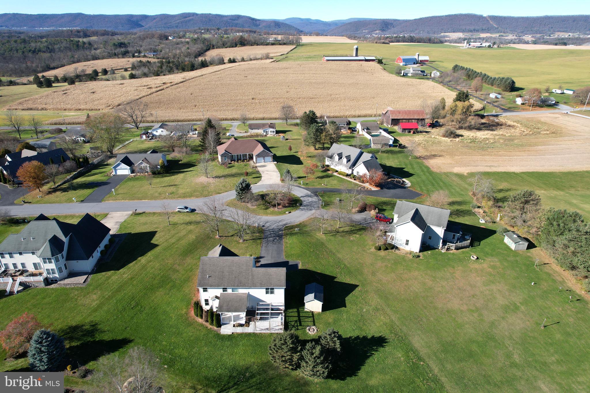 STONEHENGE - Residential