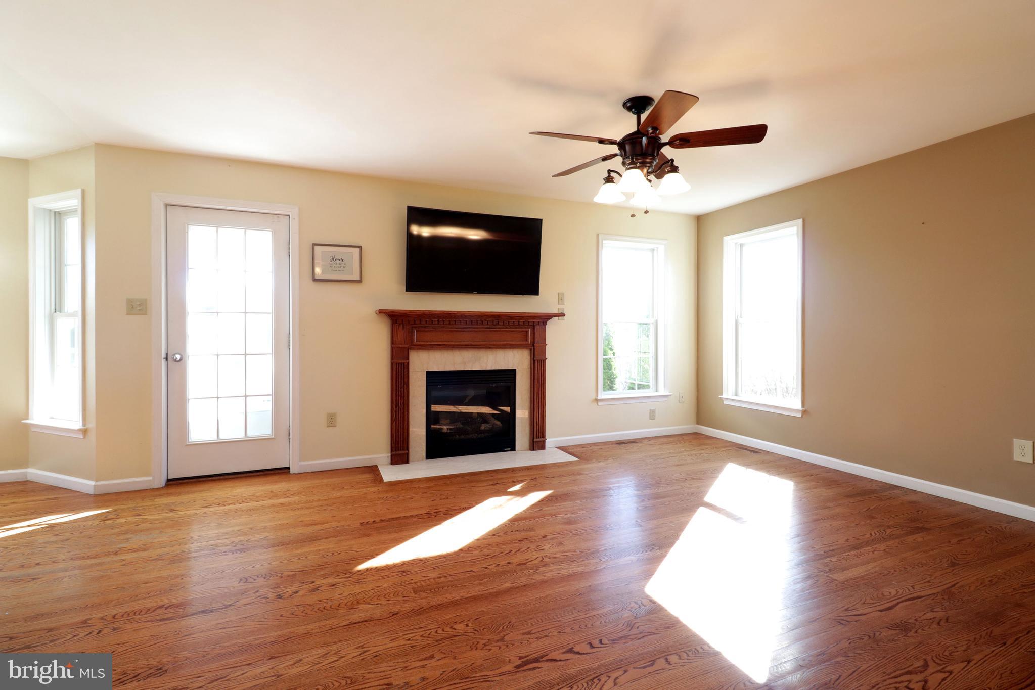 STONEHENGE - Residential