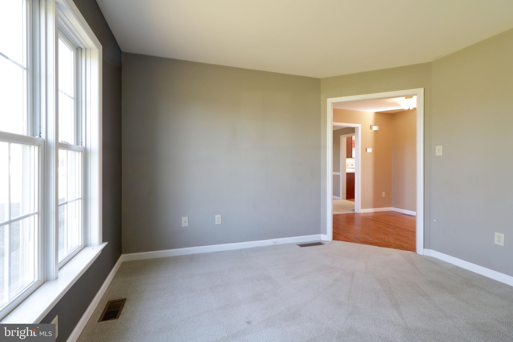 STONEHENGE - Residential