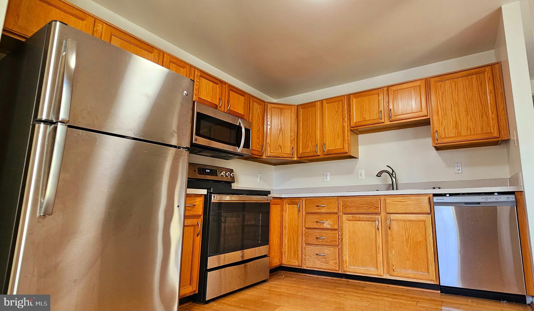 SOUTH MEADOWS - Residential Lease