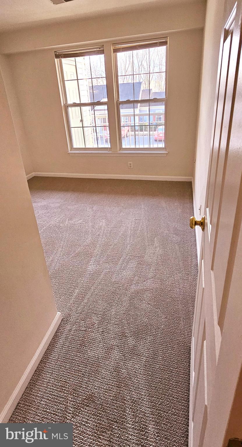 SOUTH MEADOWS - Residential Lease