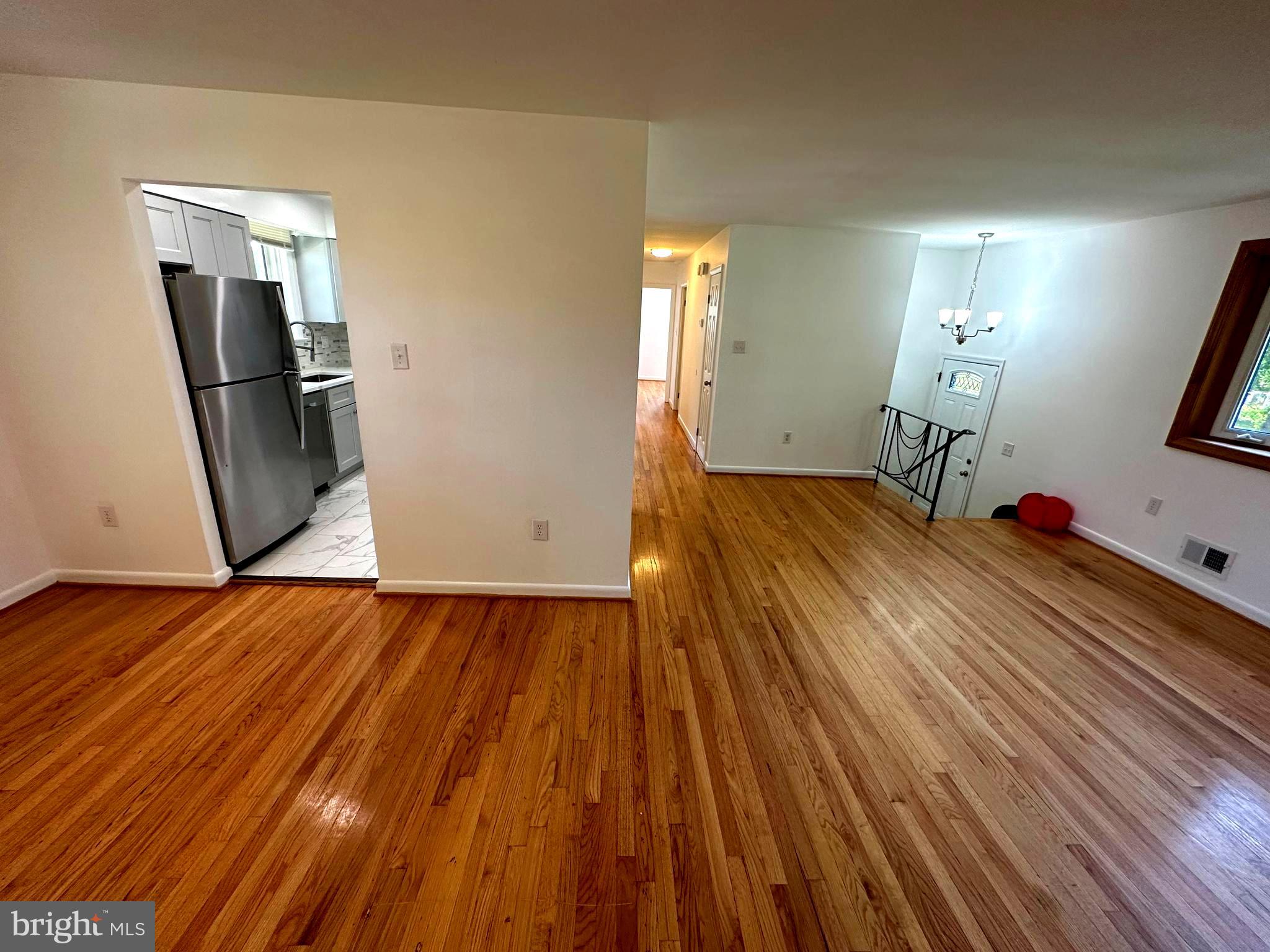 CRESTVIEW MANOR - Residential Lease